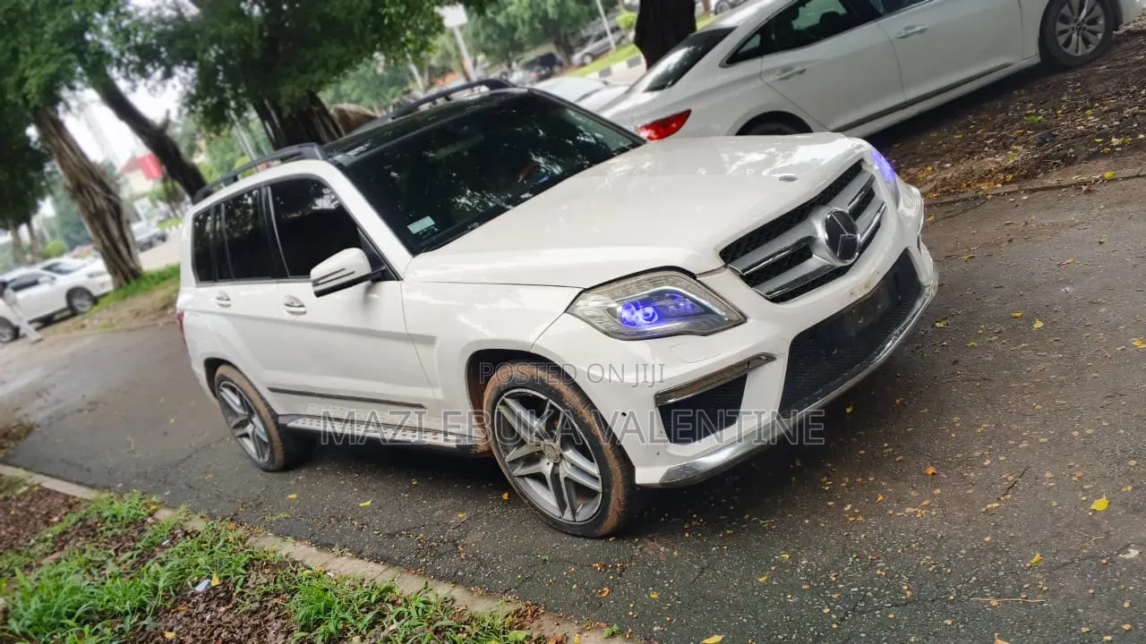 Mercedes-Benz GLK-Class 2012 Black