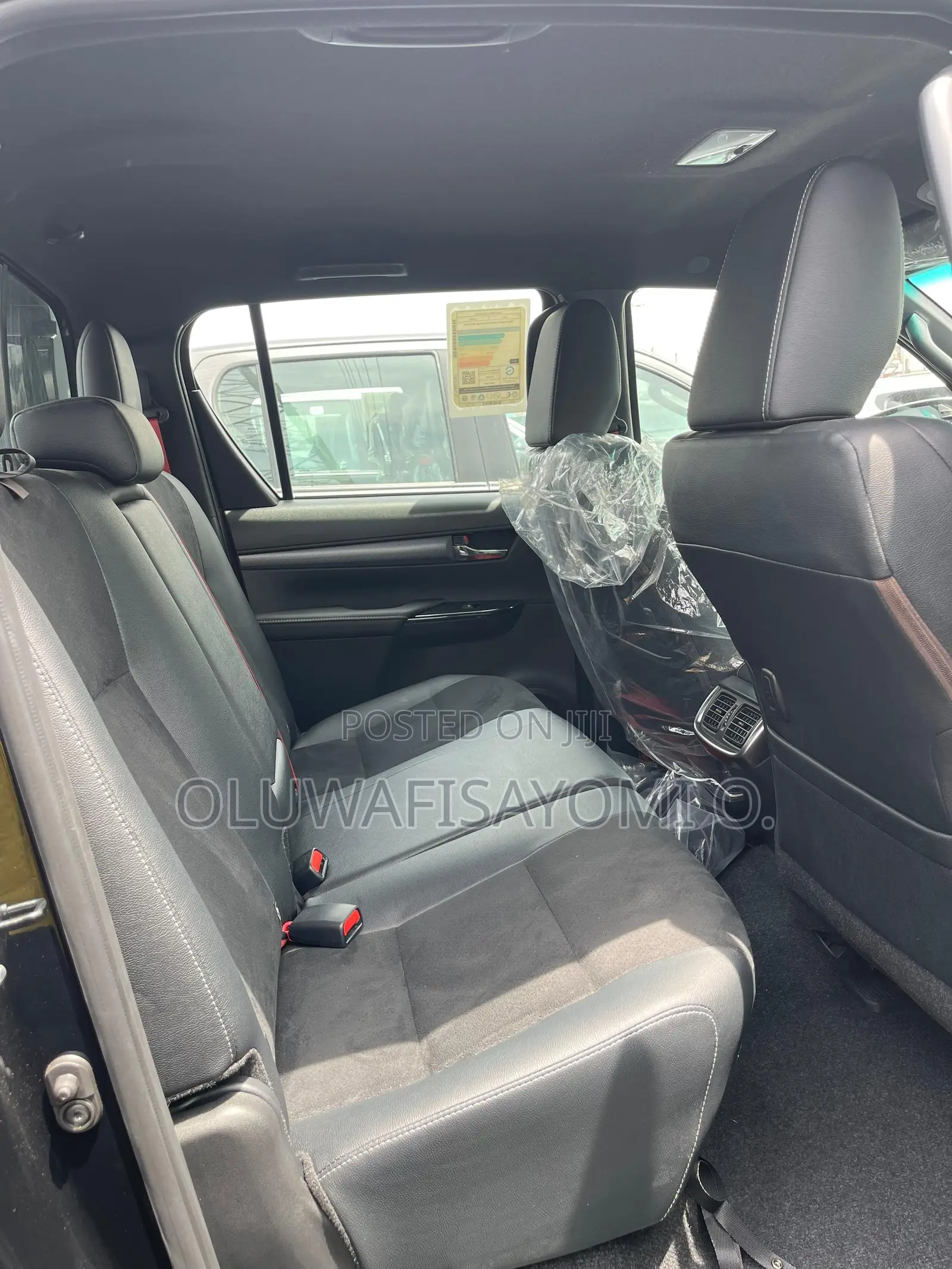 New Toyota Hilux 2024 Black
