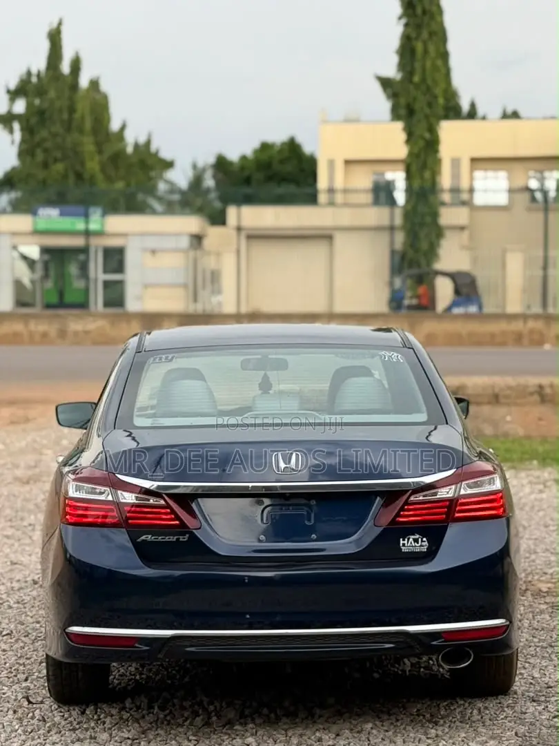 Honda Accord Sport SE 4dr Sedan FWD (2.4L 4cyl 2A) 2017 Blue