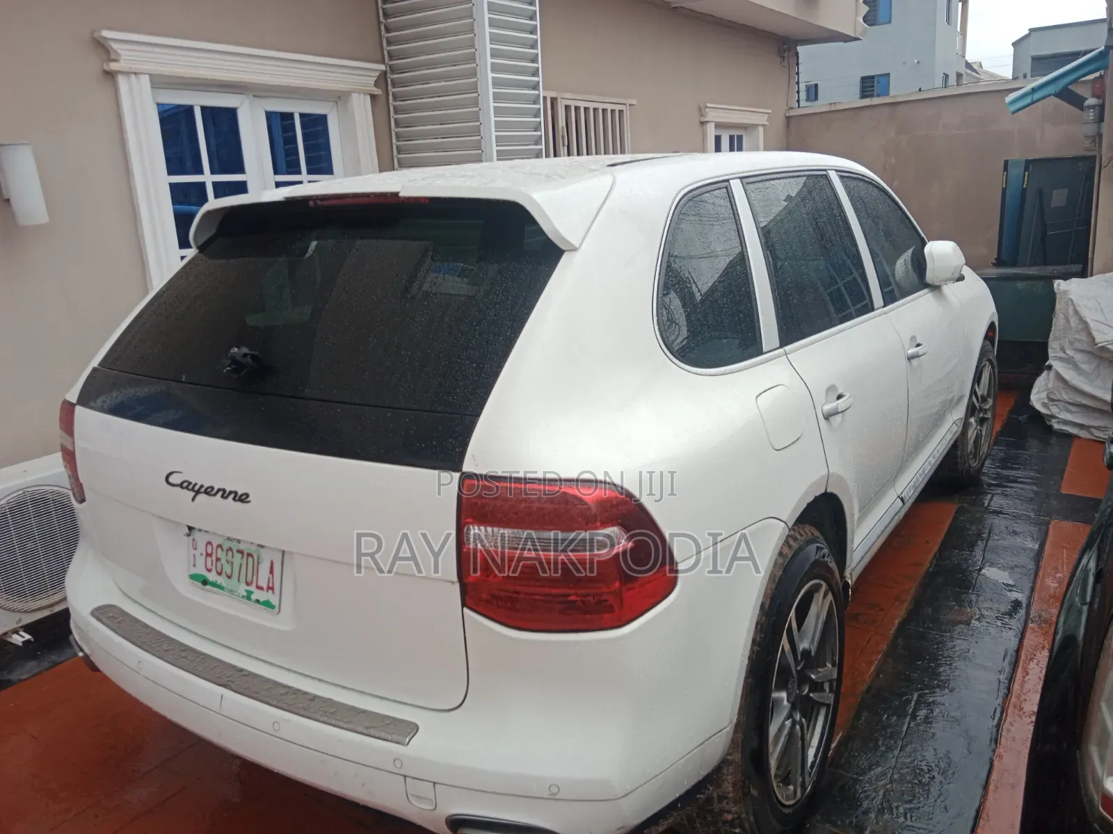 Porsche Cayenne 2009 White