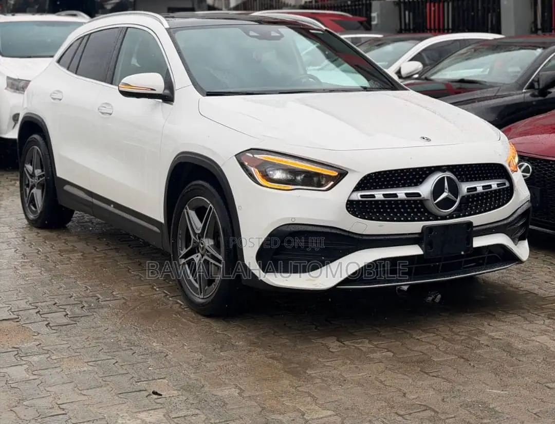 Mercedes-Benz GLA 250 2021 White
