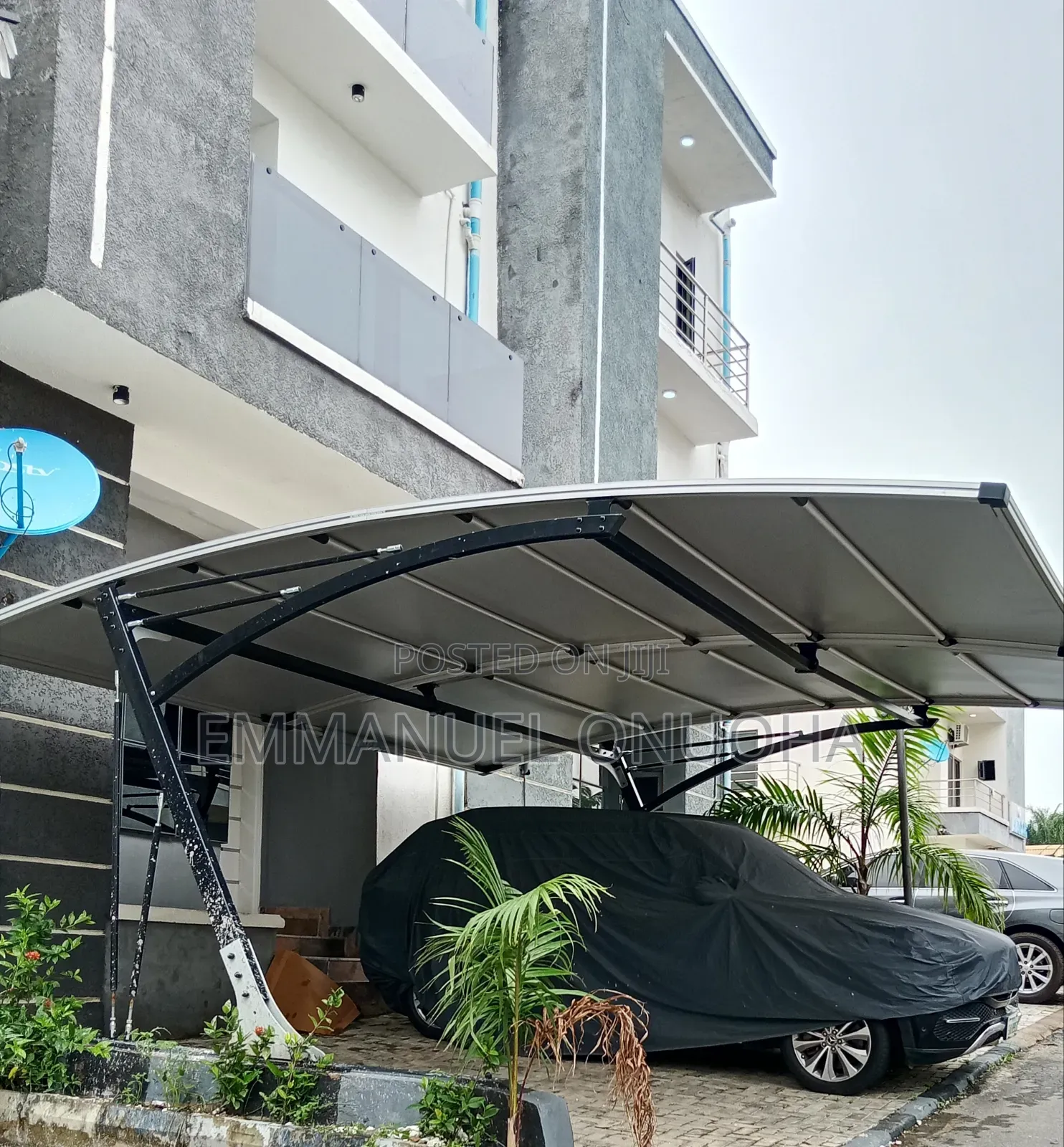 Foreign R2a Carport