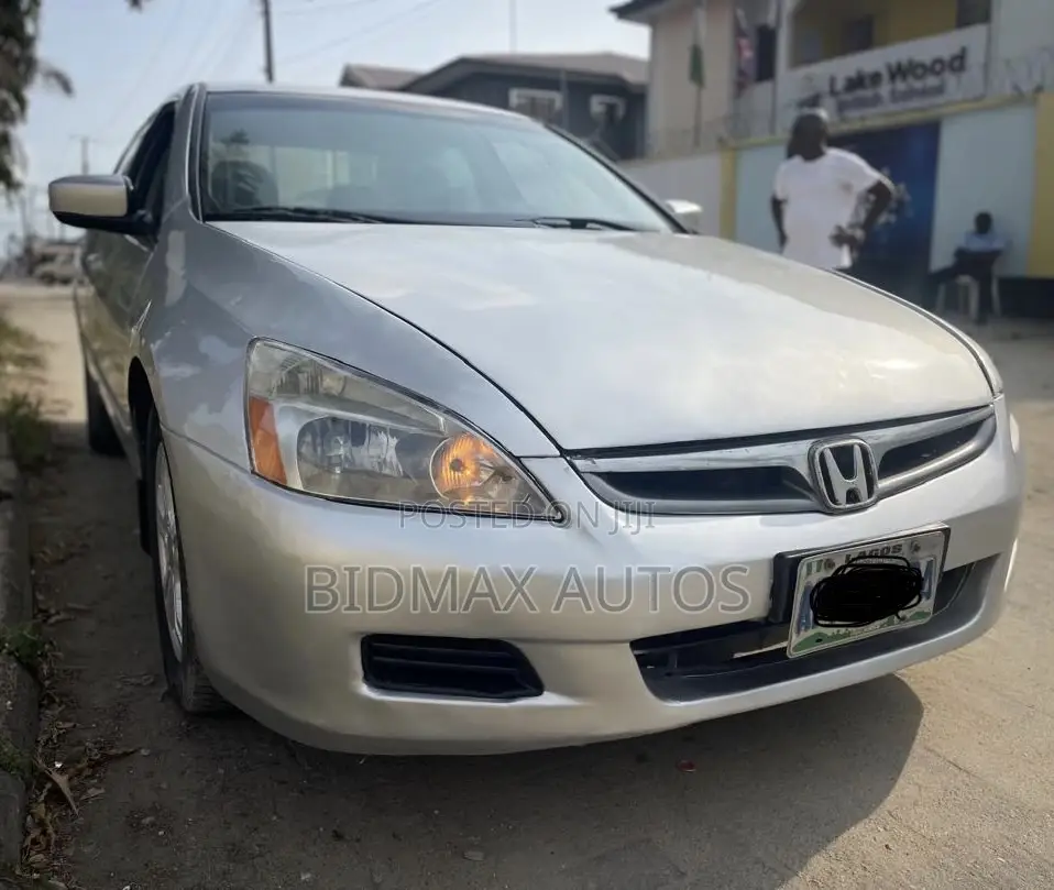 Honda Accord 2.0 Comfort Automatic 2007 Silver