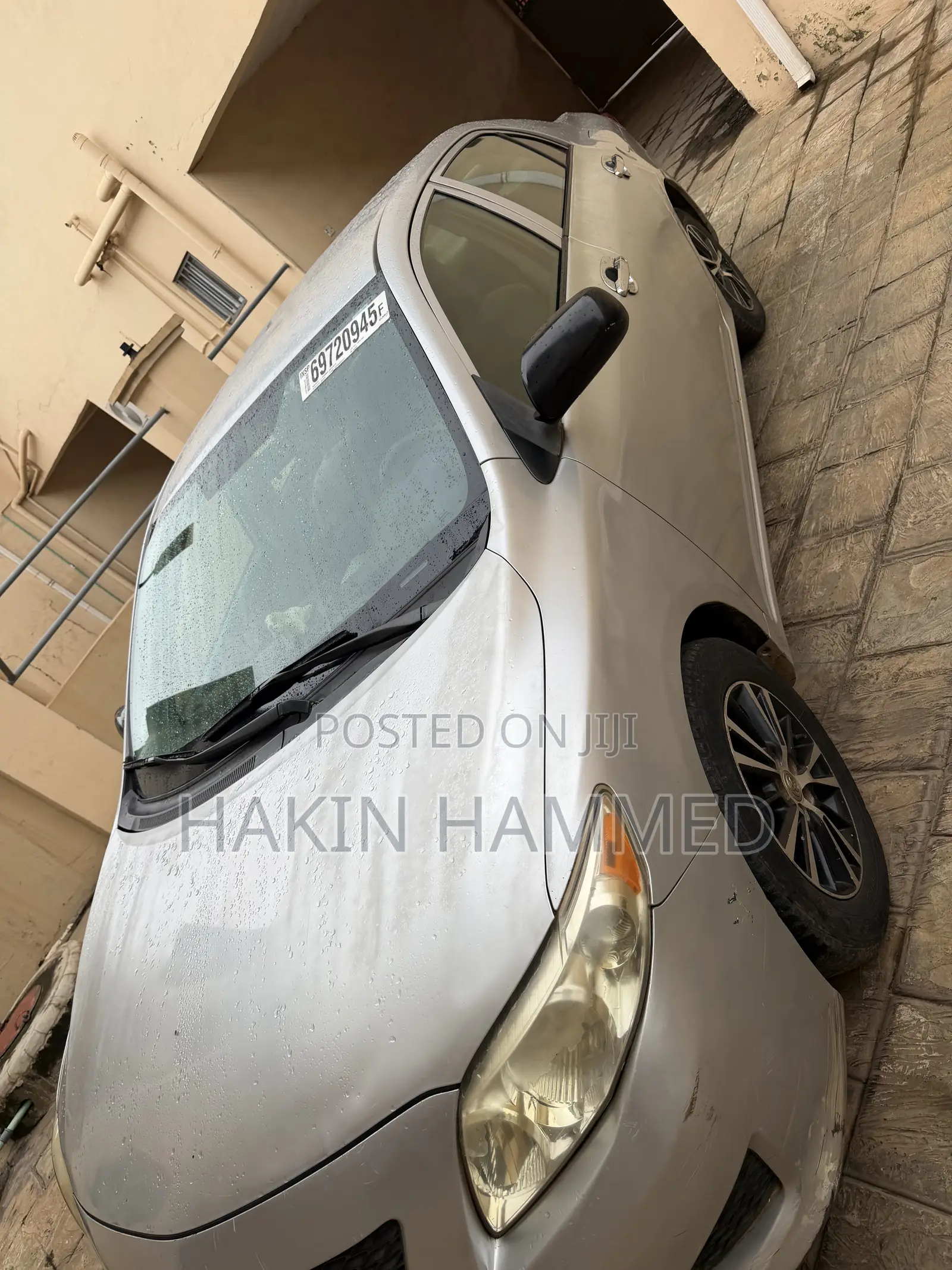 Toyota Corolla LE 4dr Sedan (1.8L 4cyl 4A) 2010 Silver