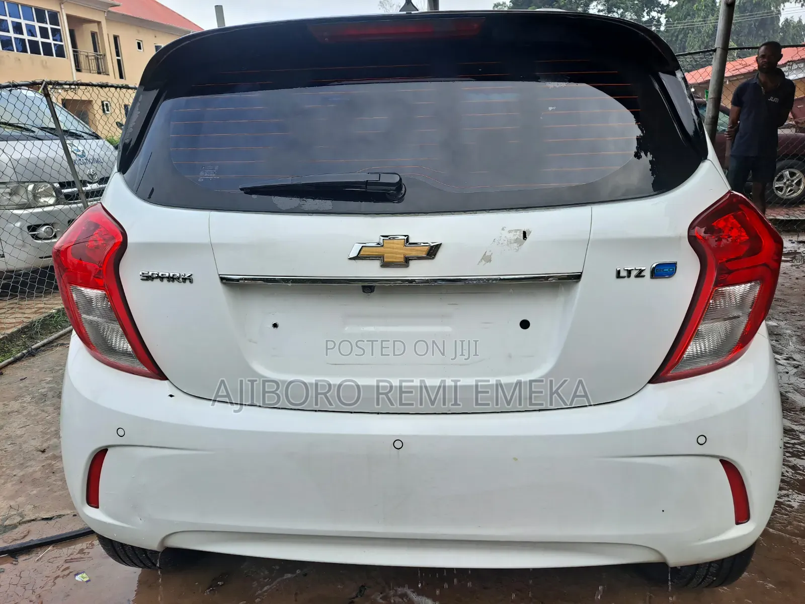 Chevrolet Spark 2015 White