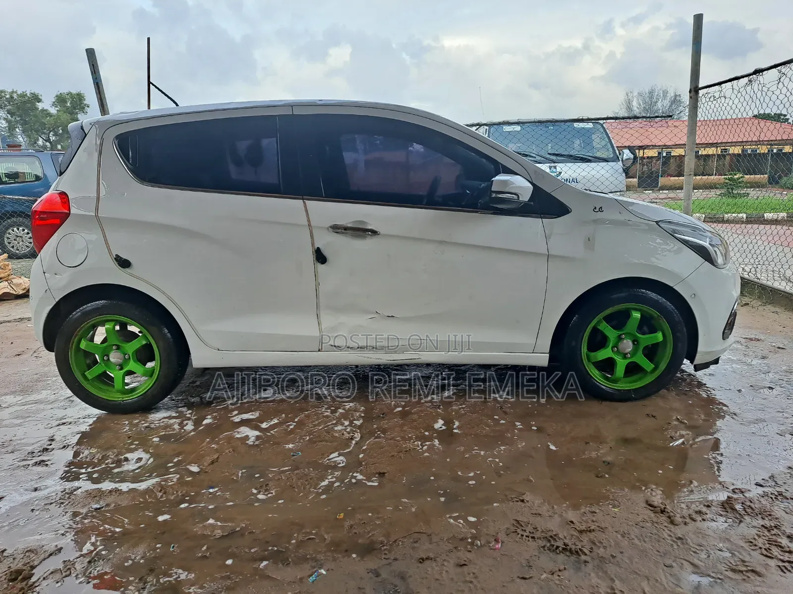 Chevrolet Spark 2015 White