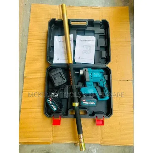 Makita Cordless Concrete Vibrator Kit - 118v Battery Poker Vibrator