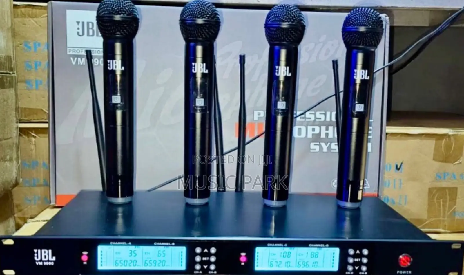 4 Wireless Mics. 1 Price. No Stress JBL Vm-9000 Wireless Mic Set