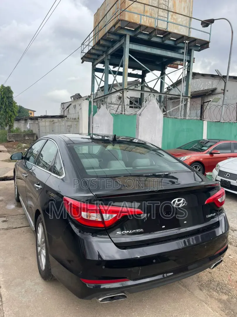 Hyundai Sonata 2015 Black