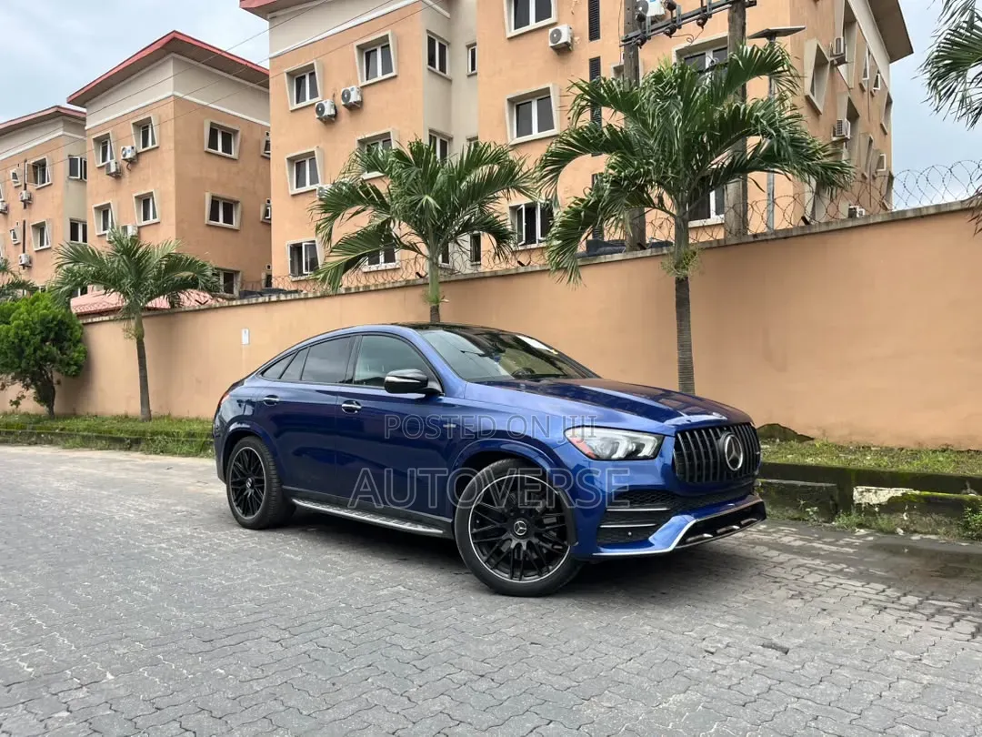 Mercedes-Benz GLE-Class 2021 Blue
