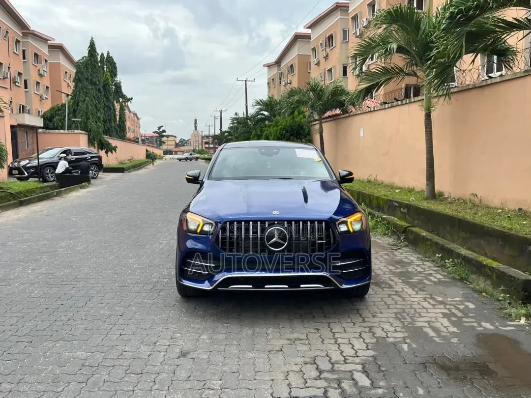 Mercedes-Benz GLE-Class 2021 Blue