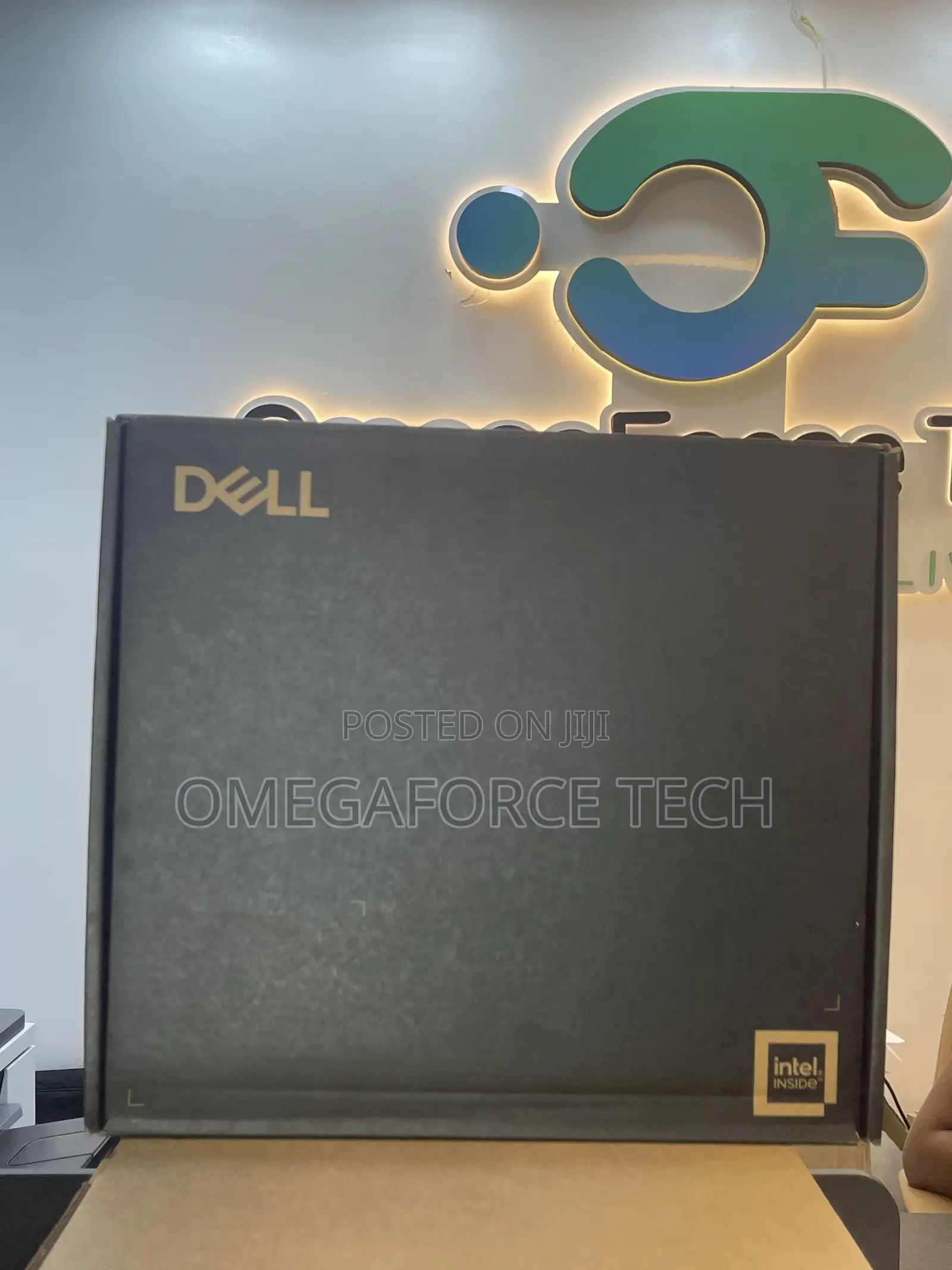 New Laptop Dell Pro 14 Premium 16GB Intel Core Ultra 5 SSD 512GB