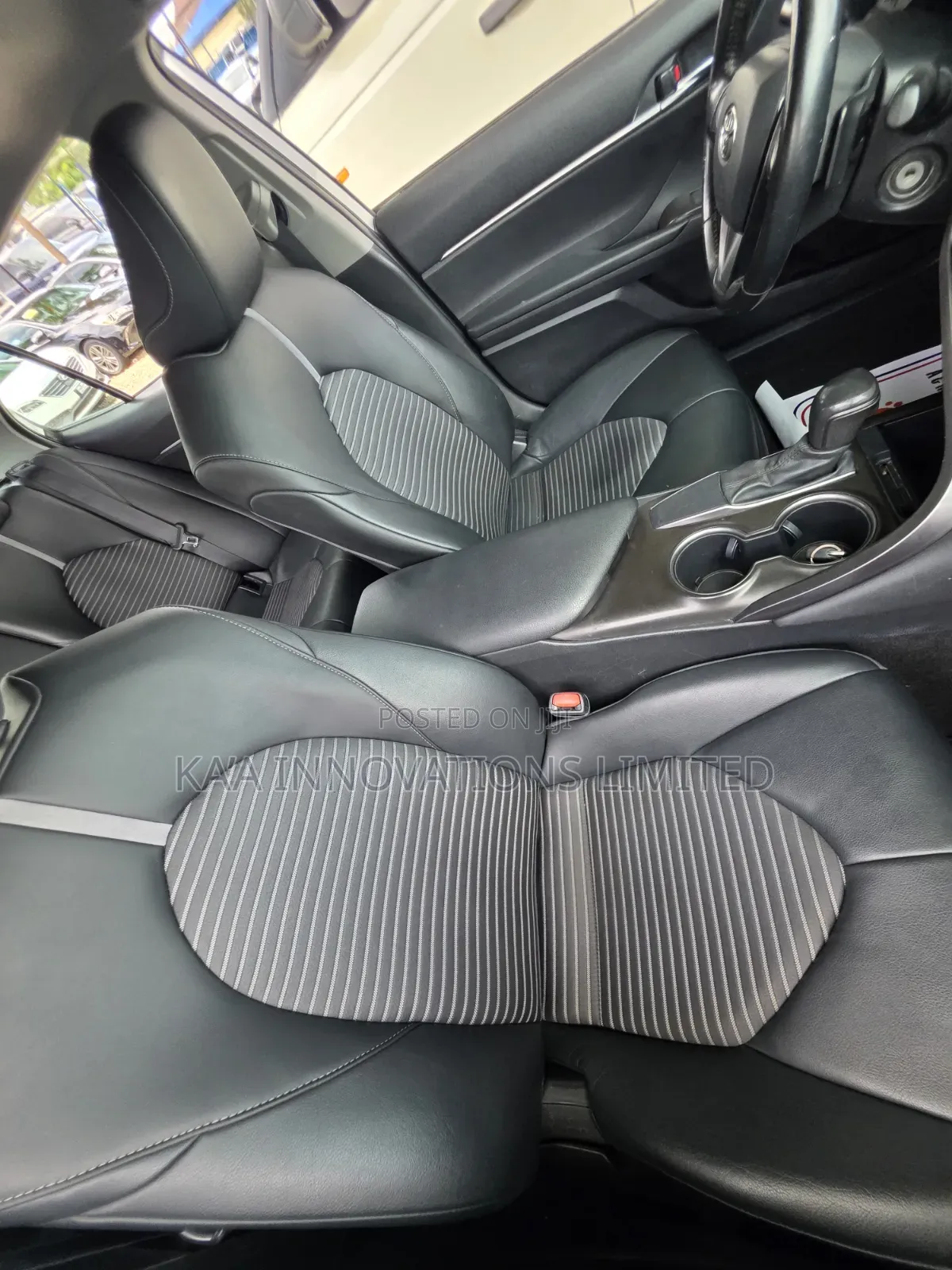 Toyota Camry 2021 Gray