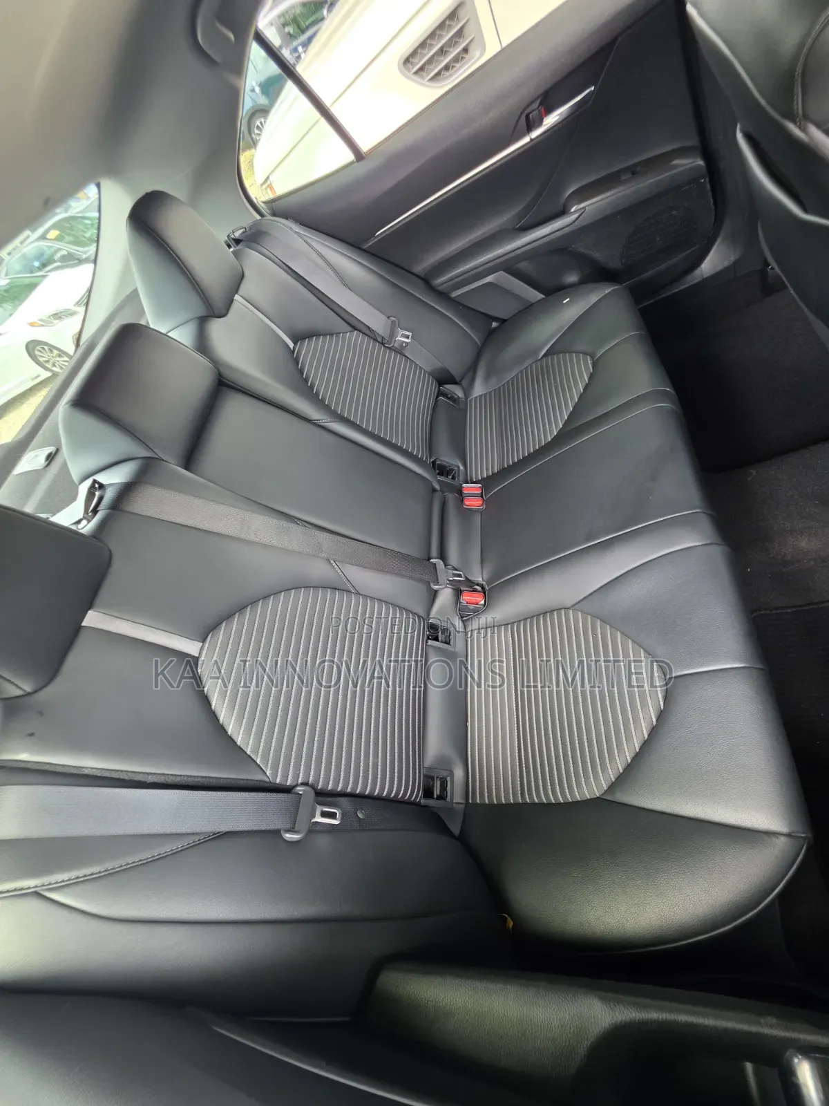 Toyota Camry 2021 Gray