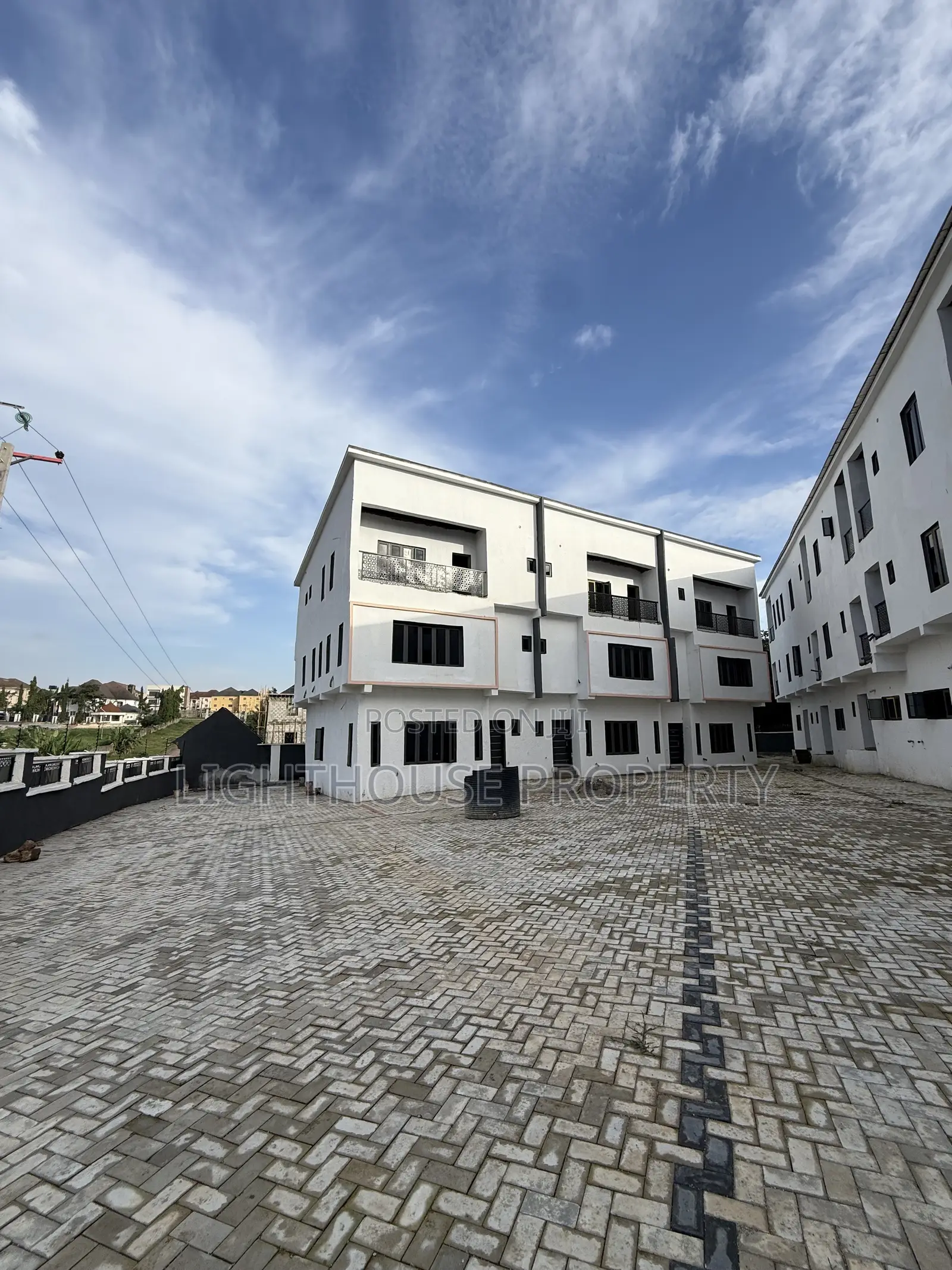 4bdrm Duplex in Games Village, Kaura for sale