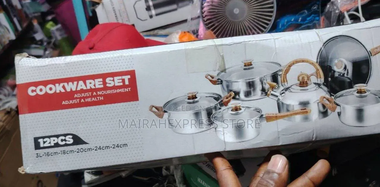 12-Piece Stainless Steel Cookware Set 2st7