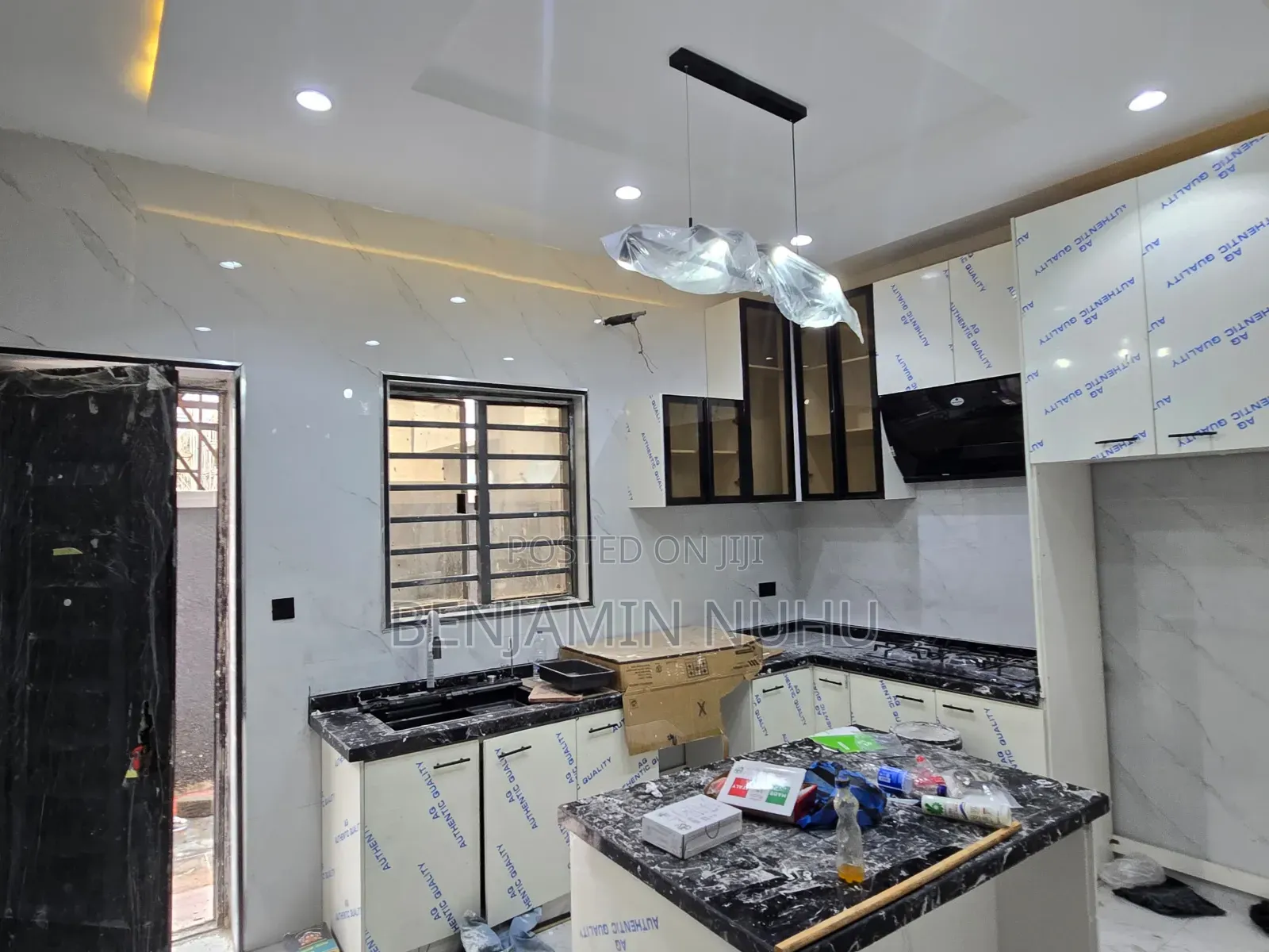 5bdrm Duplex in Sunshine Garden, Off Lekki-Epe Expressway for sale