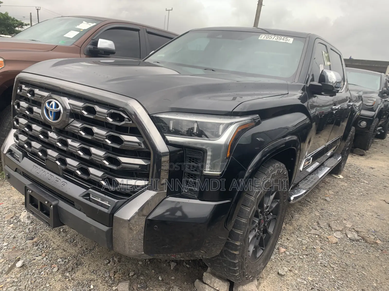 Toyota Tundra Platinum 2022 Black