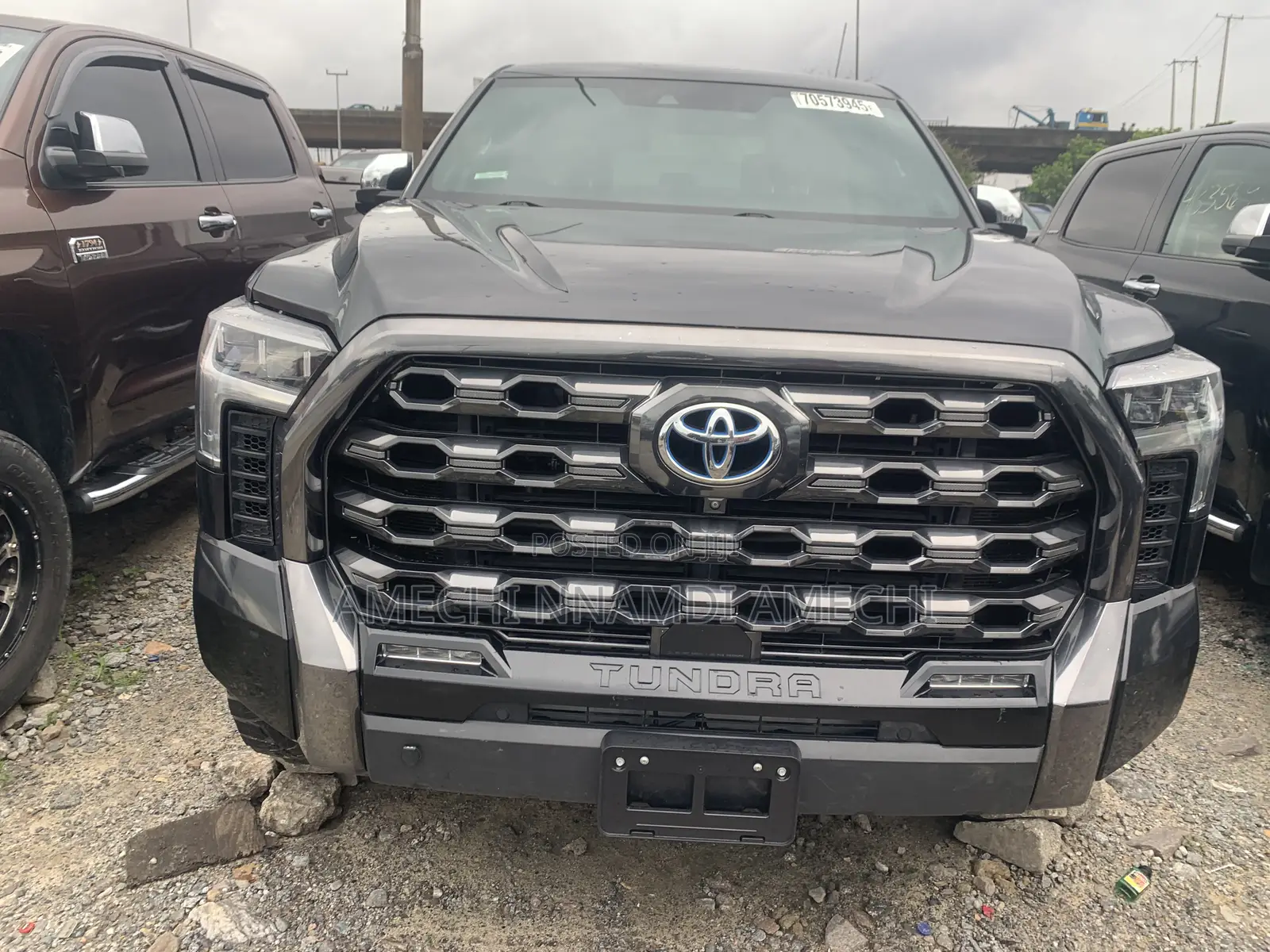 Toyota Tundra Platinum 2022 Black