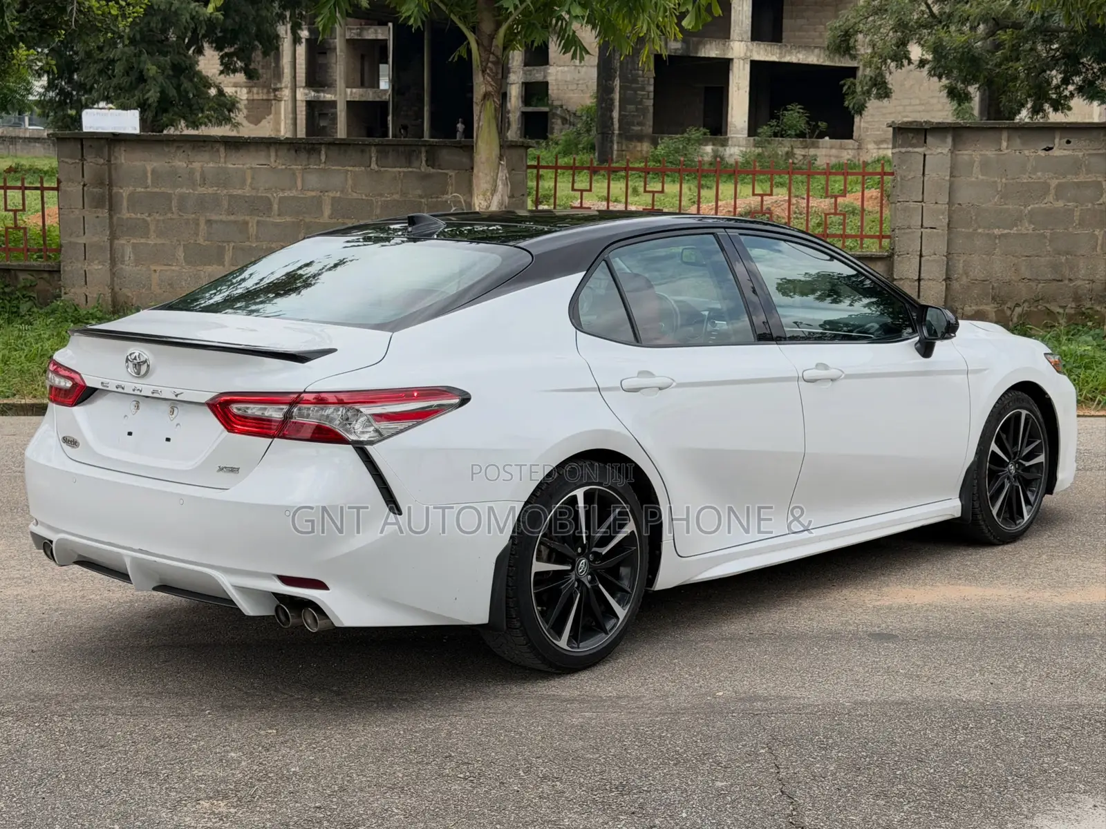 Toyota Camry 2018 White