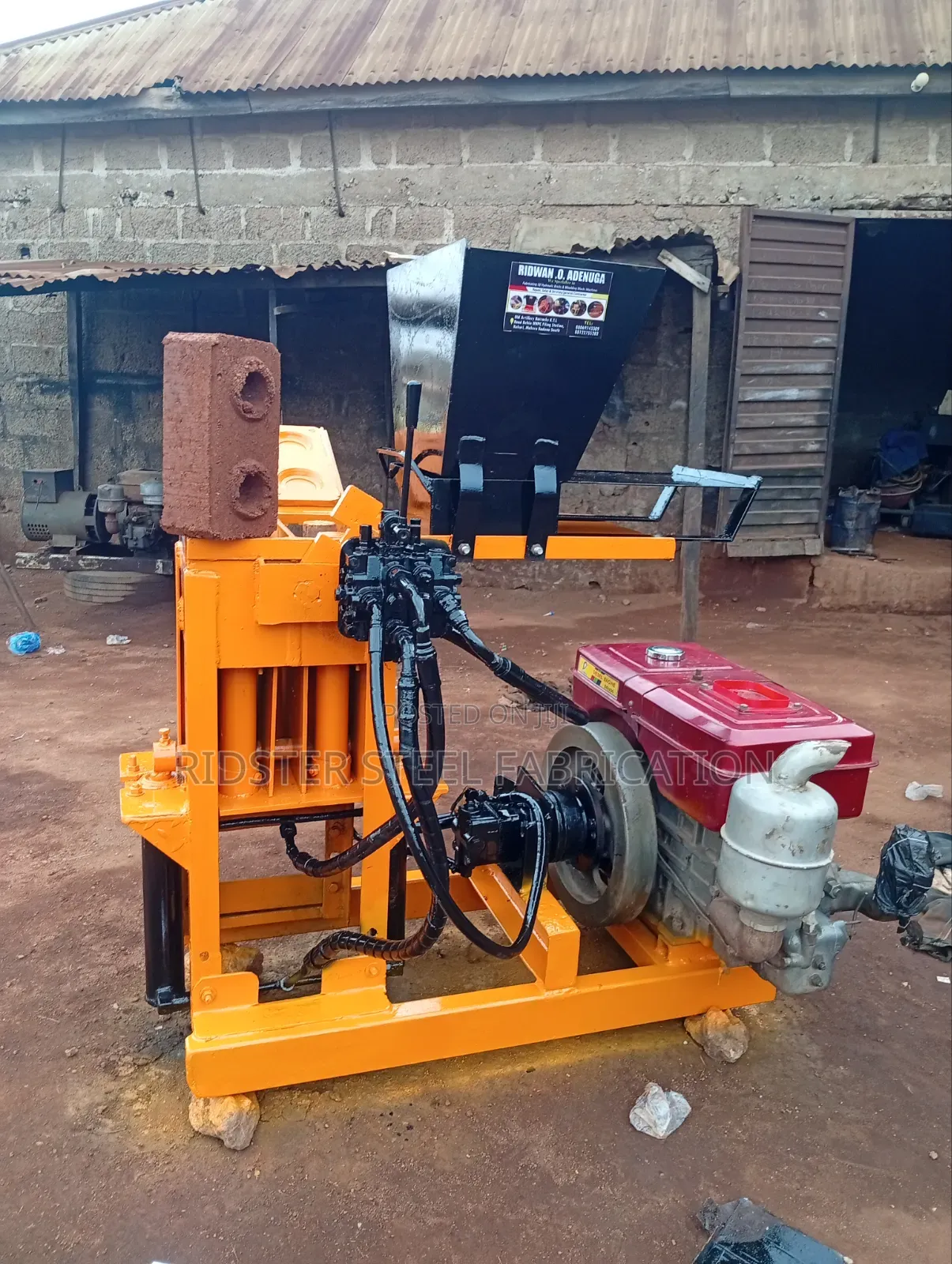 Hydraulic Interlocking Brick's Machine Made by Ridster Steel Fabricati
