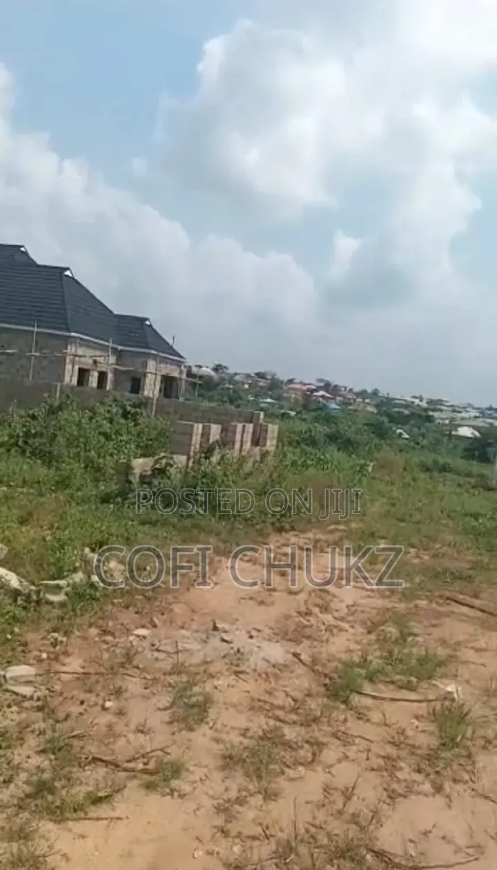 Land in Mowe-Ofada