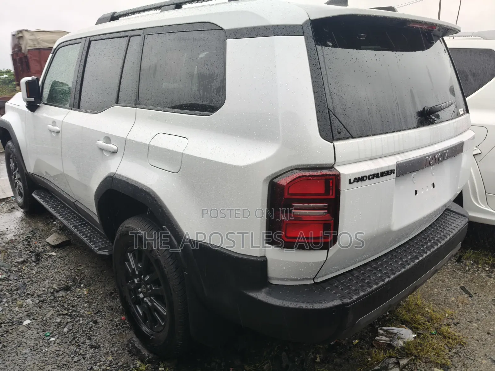 Toyota Land Cruiser Prado 2024 White