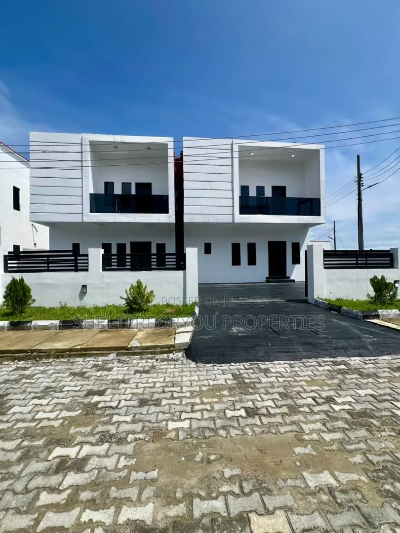 4bdrm Duplex in Off Lekki-Epe Expressway for sale