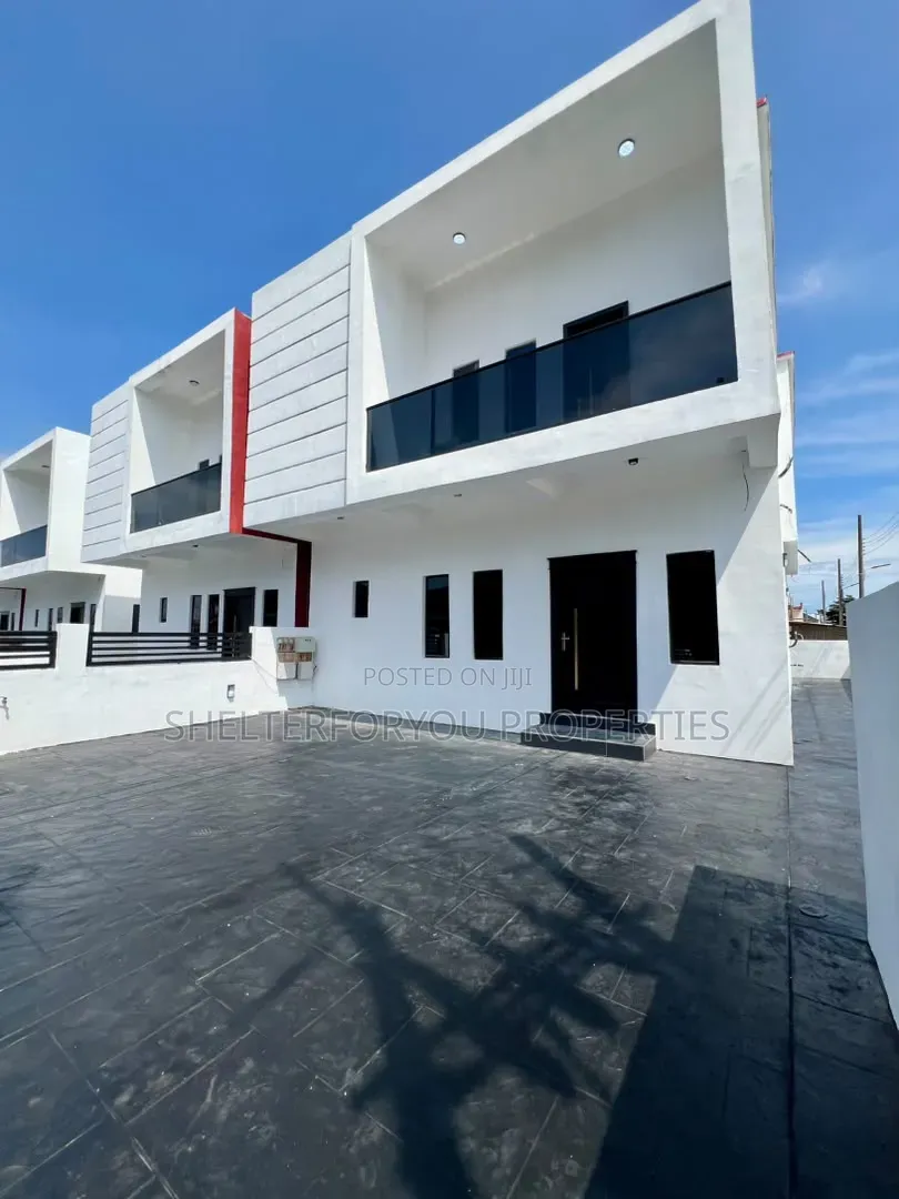 4bdrm Duplex in Off Lekki-Epe Expressway for sale
