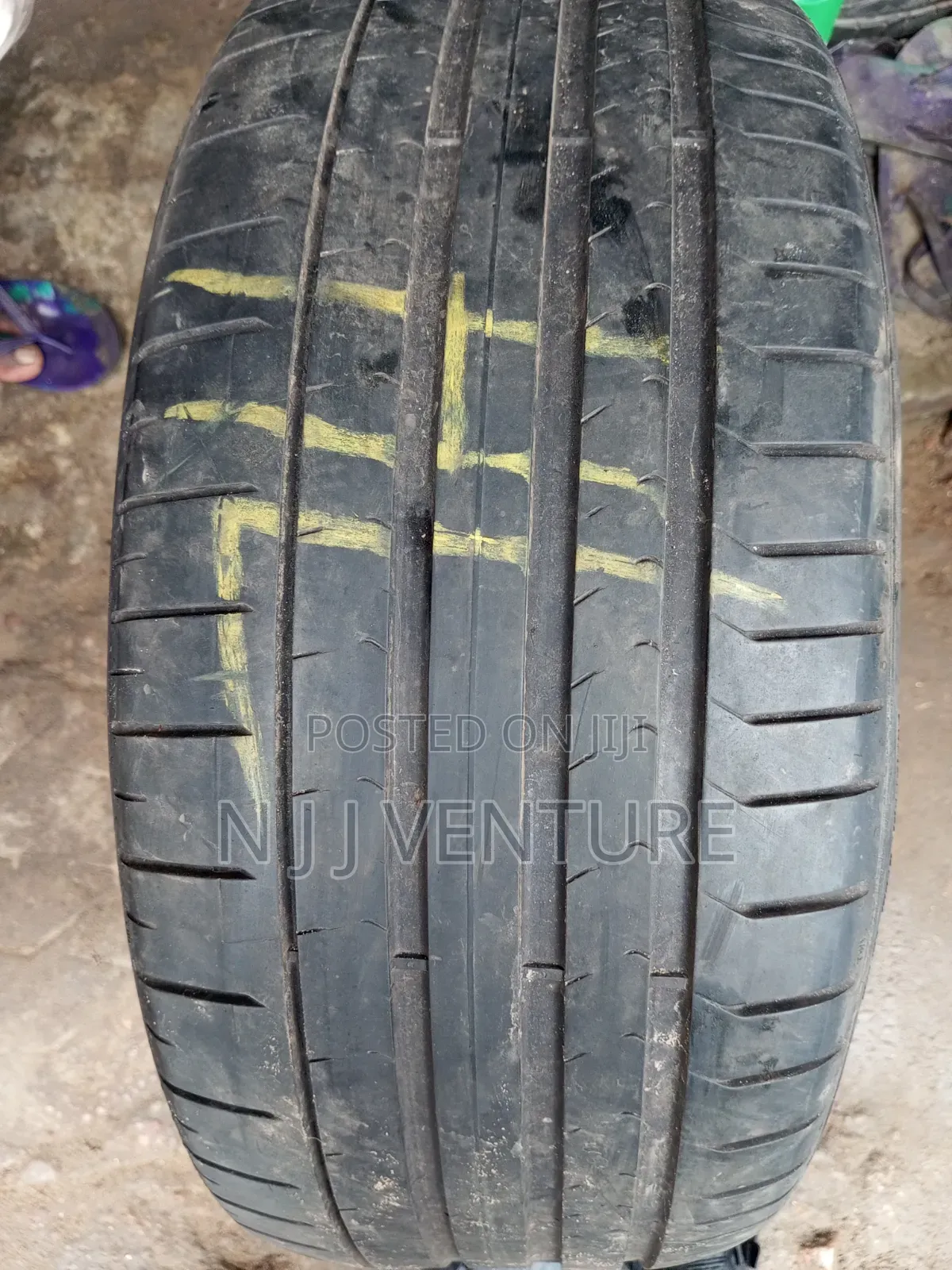 Tukunbo 245 30 R22 and 235 30 R22tyre Continental