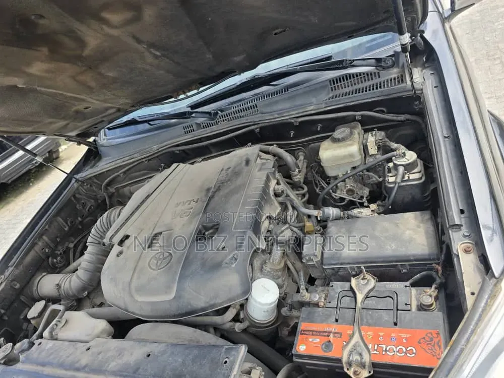 Toyota Land Cruiser Prado 2009 Black