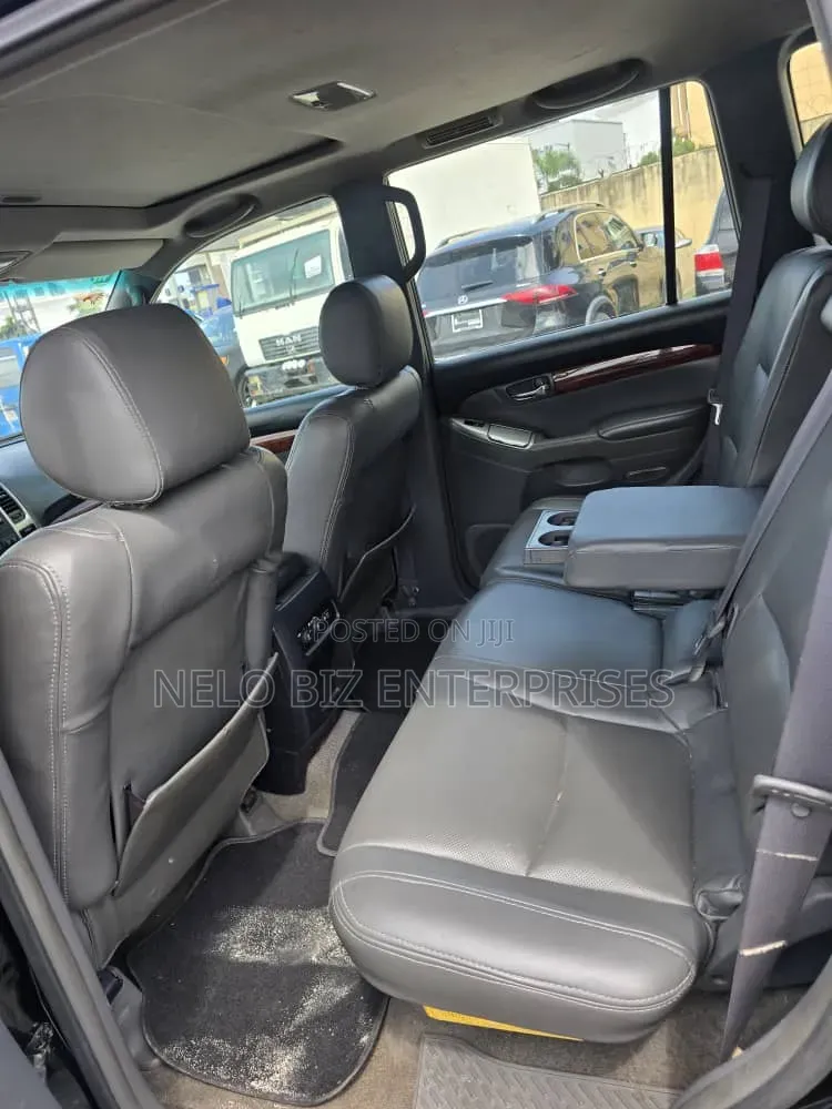 Toyota Land Cruiser Prado 2009 Black