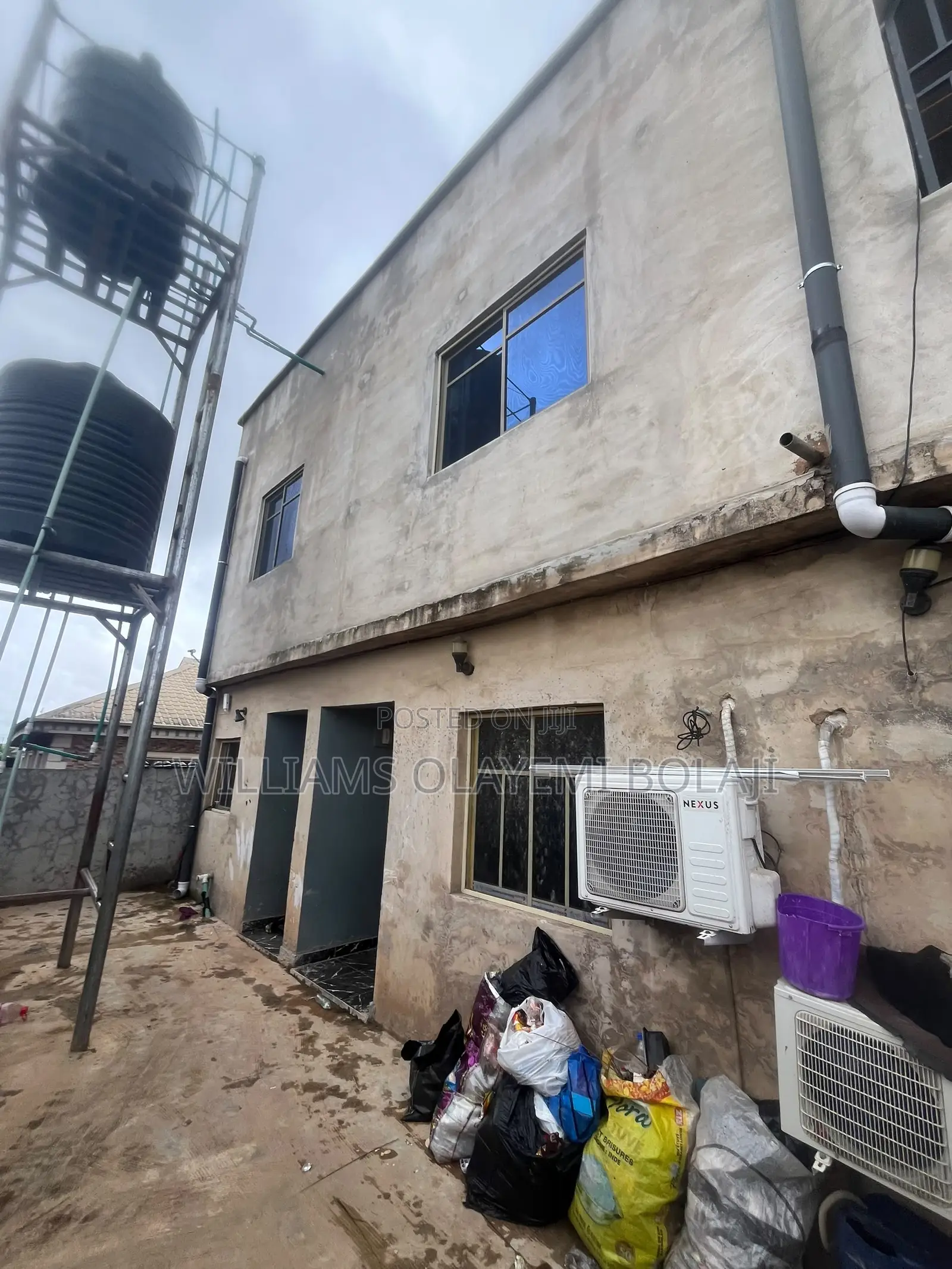 6bdrm Block of Flats in Ado-Odo/Ota for sale