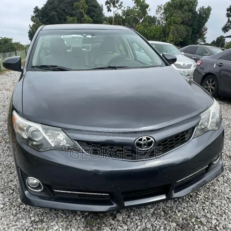 Toyota Camry 2012 Black