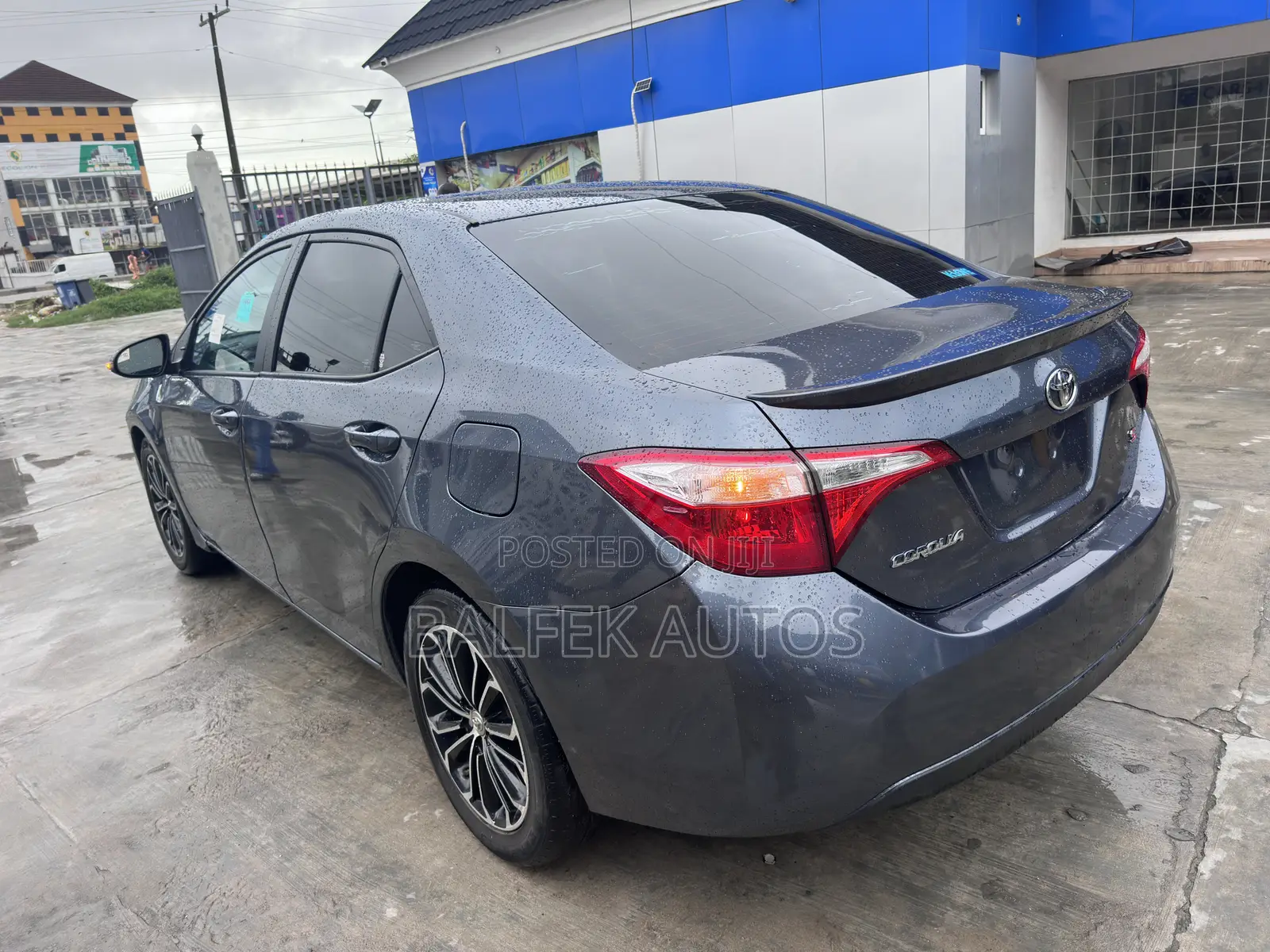 Toyota Corolla 2016 Blue