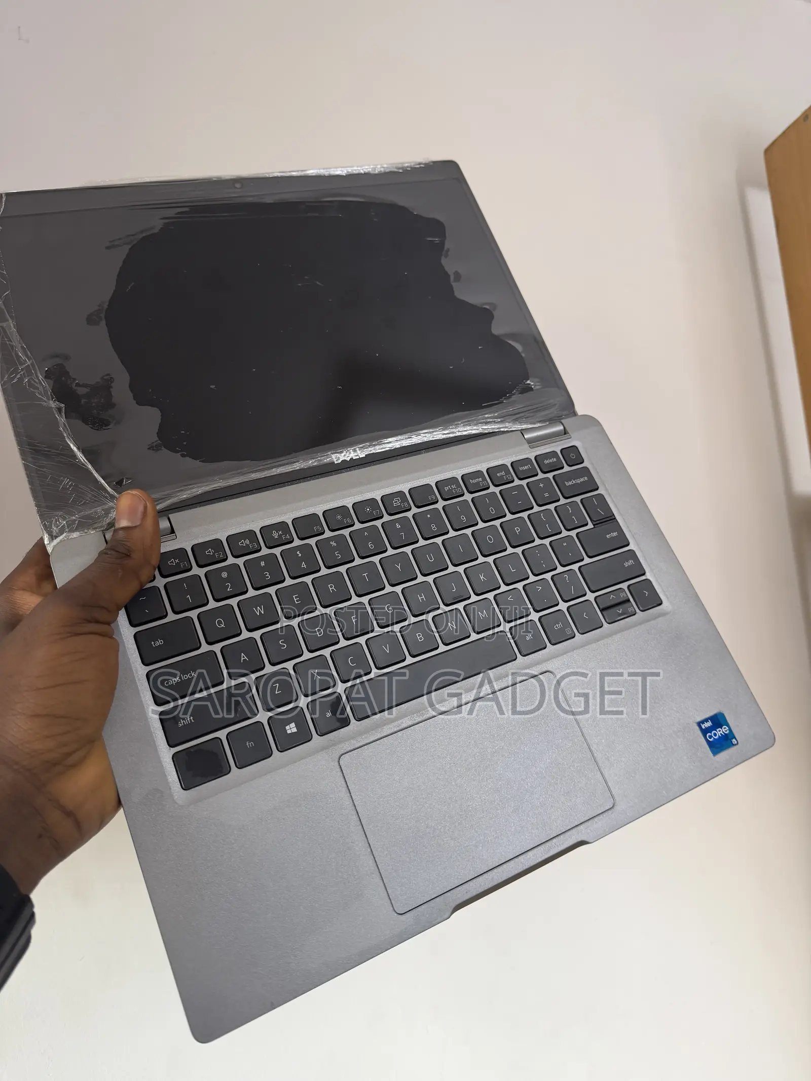 Laptop Dell Latitude 5320 16GB Intel Core i7 SSD 256GB