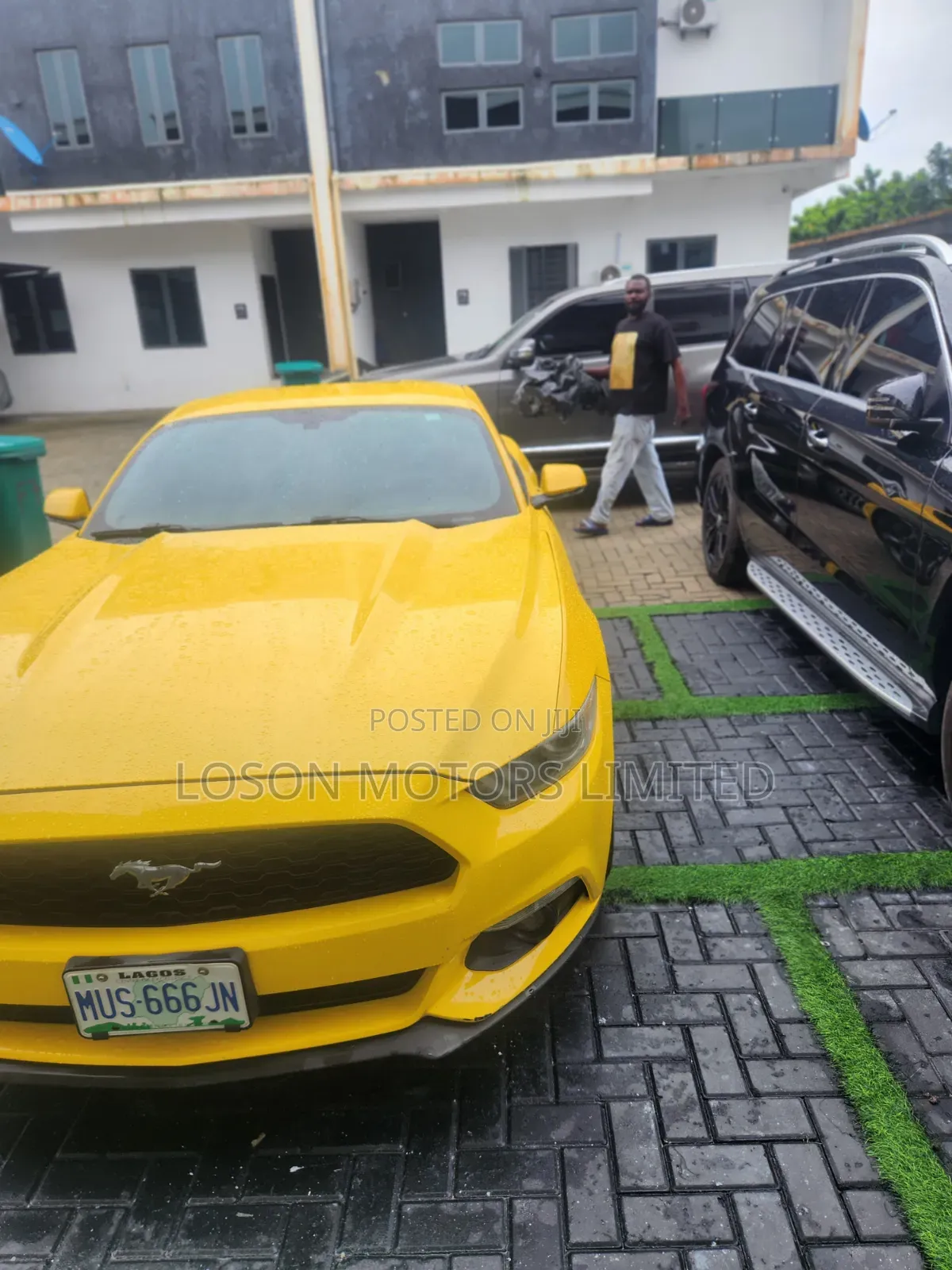 Ford Mustang 2016 Yellow