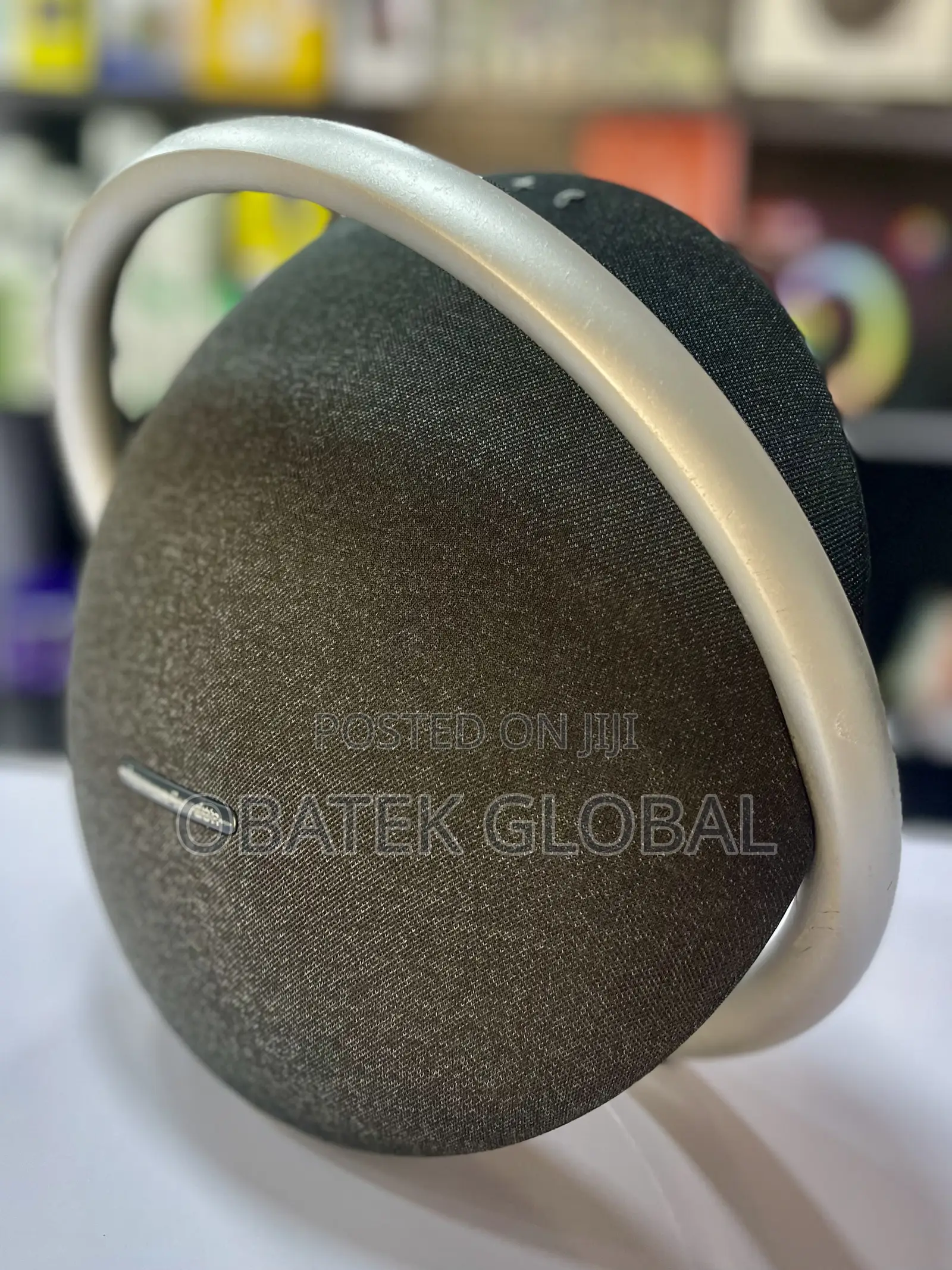 Onyx Studio 8 Speaker