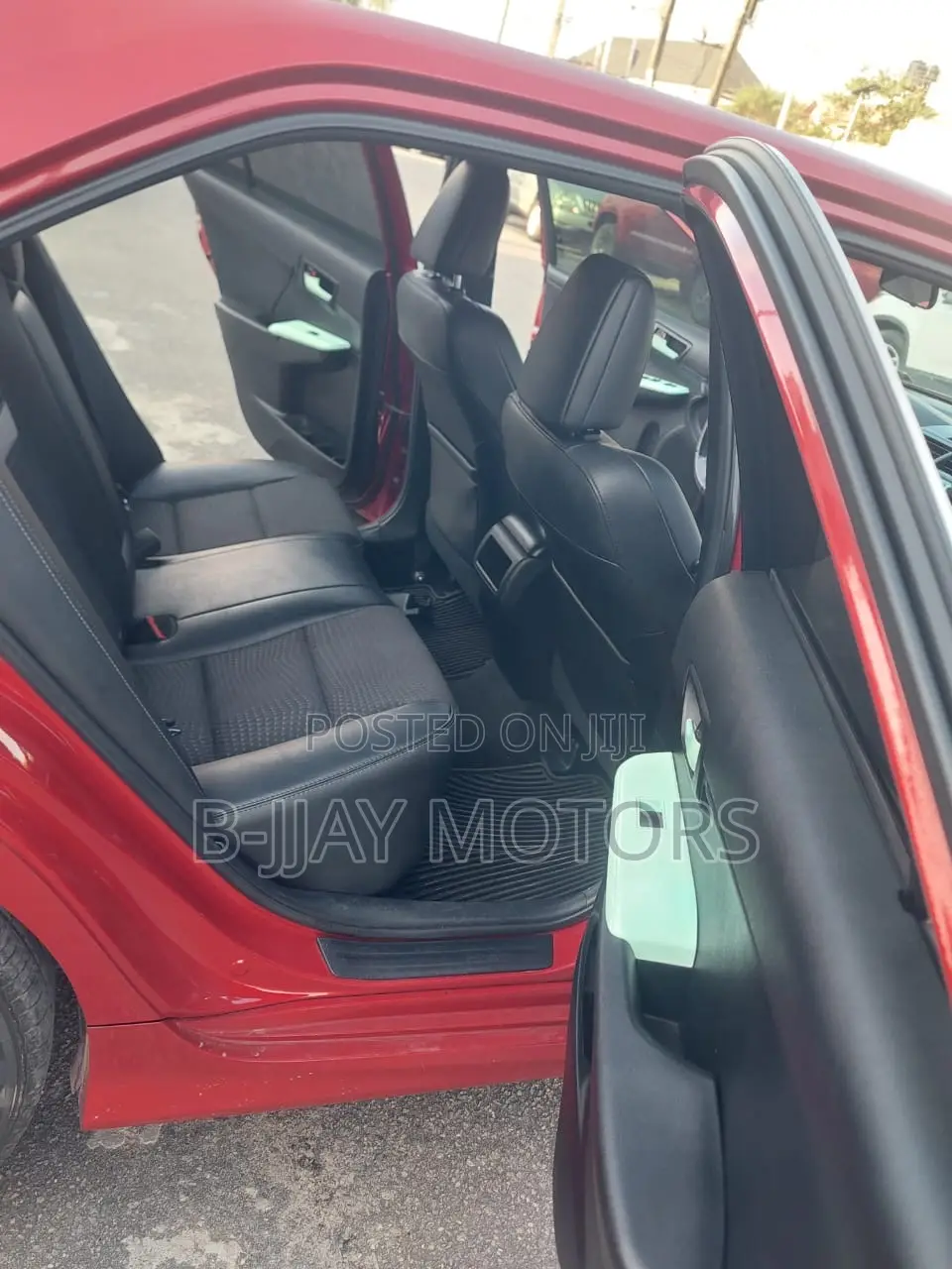 Toyota Camry LE 4dr Sedan (2.5L 4cyl 6A) 2014 Burgundy