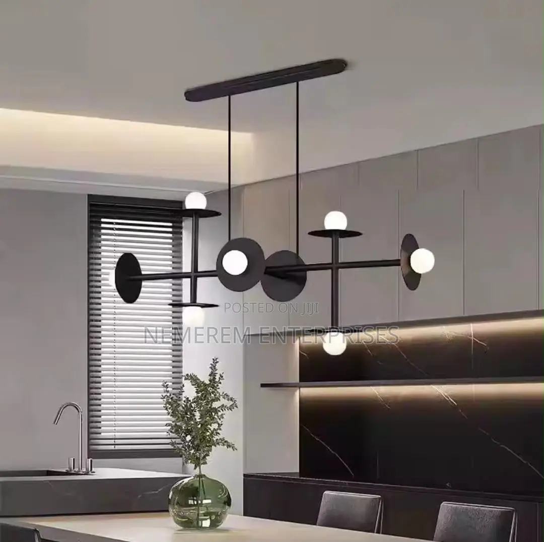 Modern Nordic Linear Pendant Light / Chandelier (6-Lights)