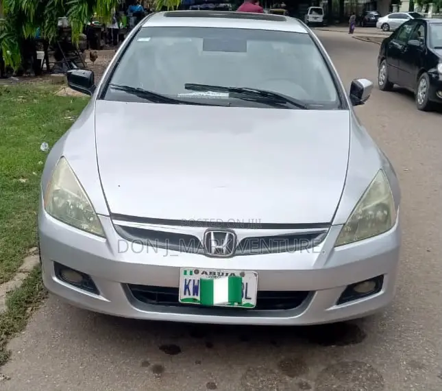 Honda Accord 2007 Silver