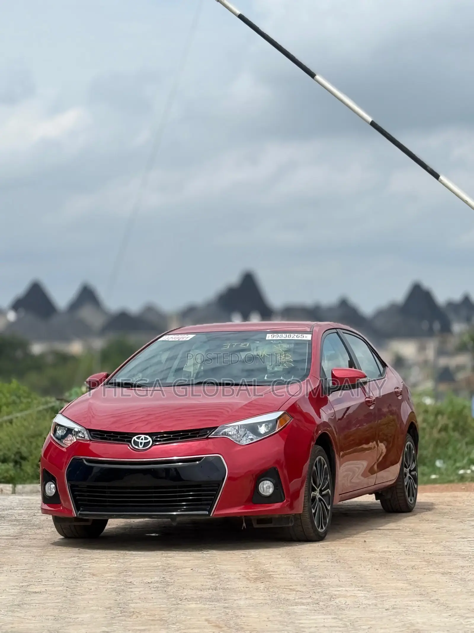 Toyota Corolla S 4dr Sedan (1.8L 4cyl CVT) 2016 Red