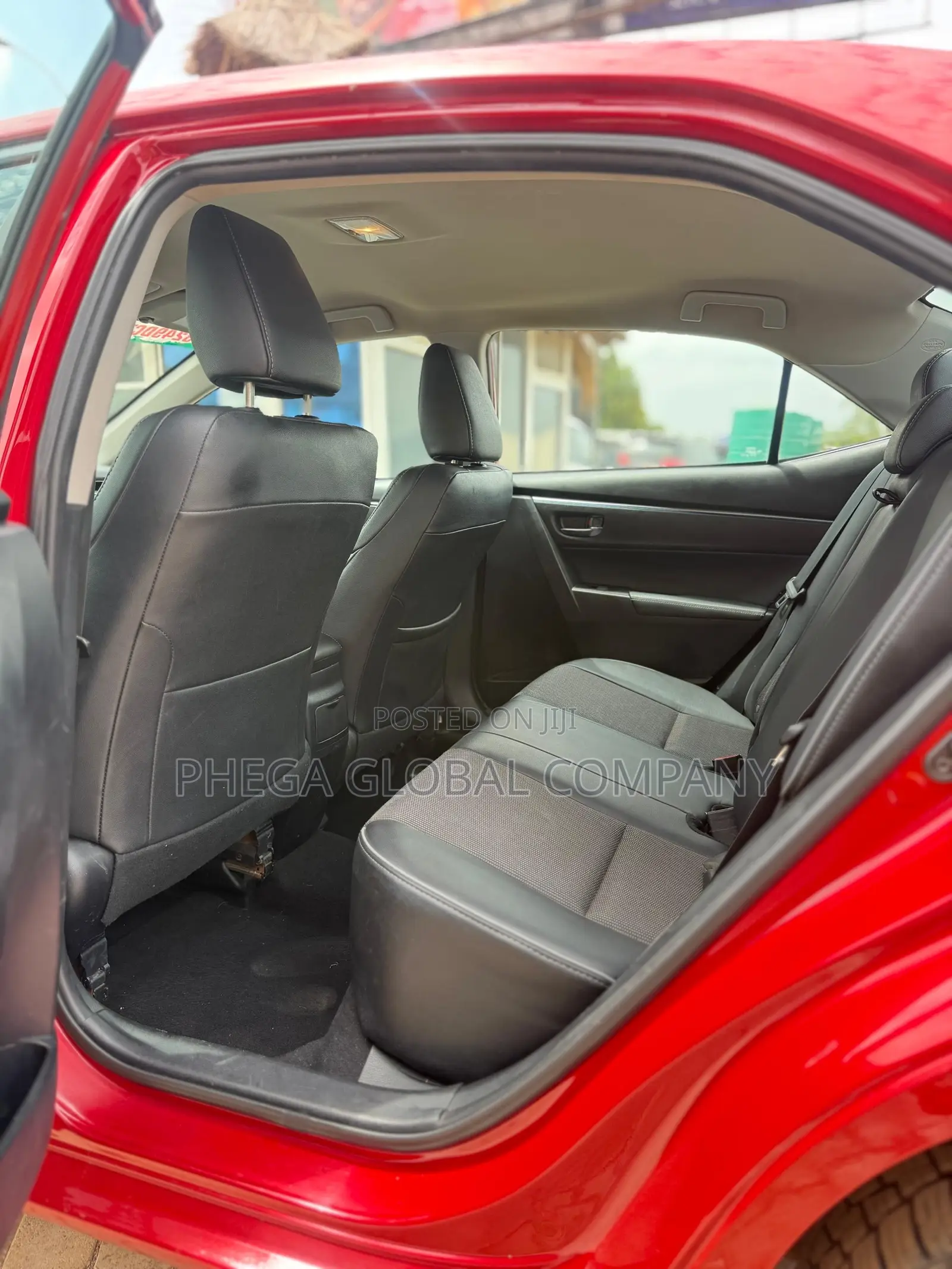 Toyota Corolla S 4dr Sedan (1.8L 4cyl CVT) 2016 Red