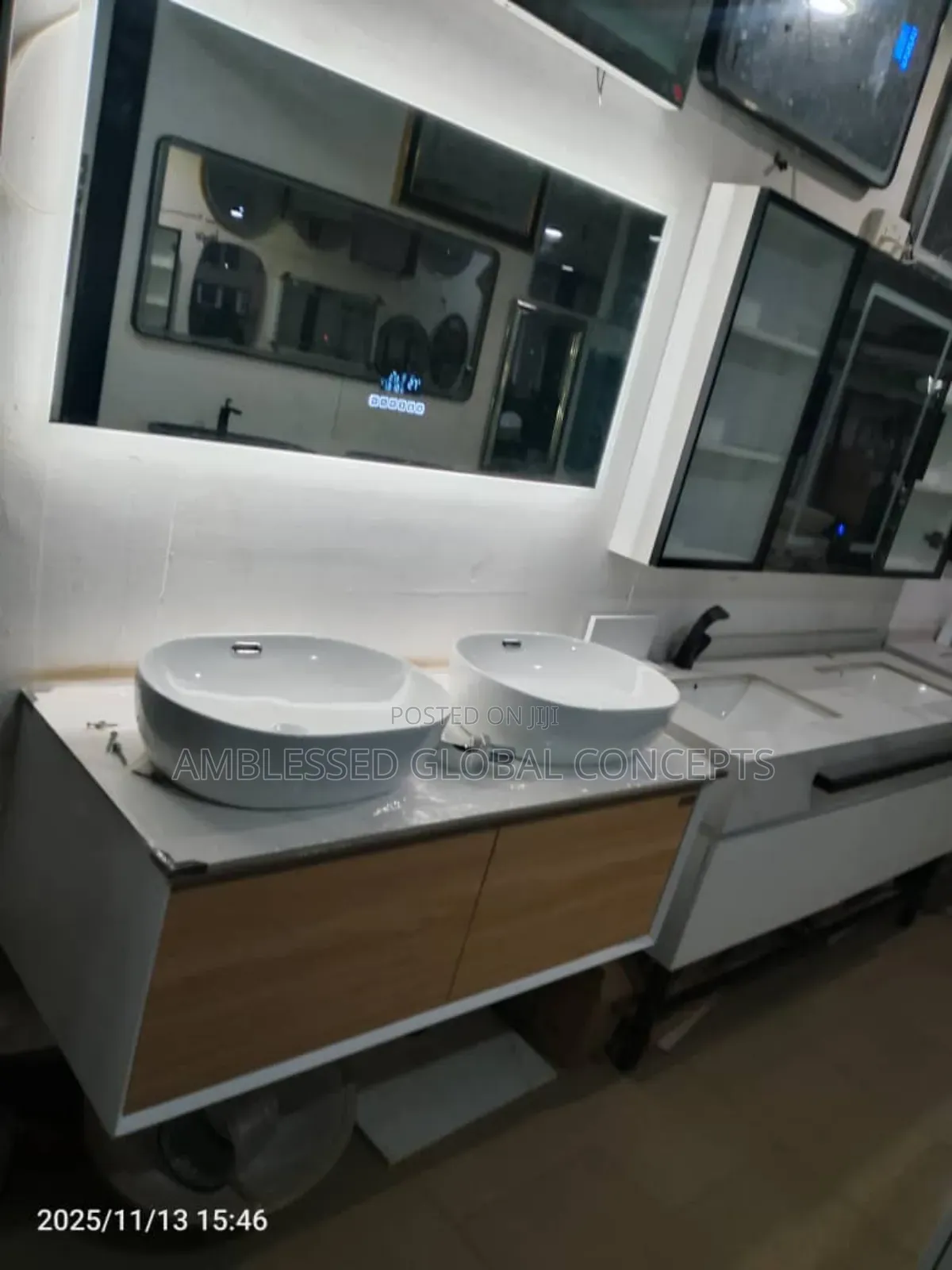 Excutive Double Carbinet With Canter Top Basin