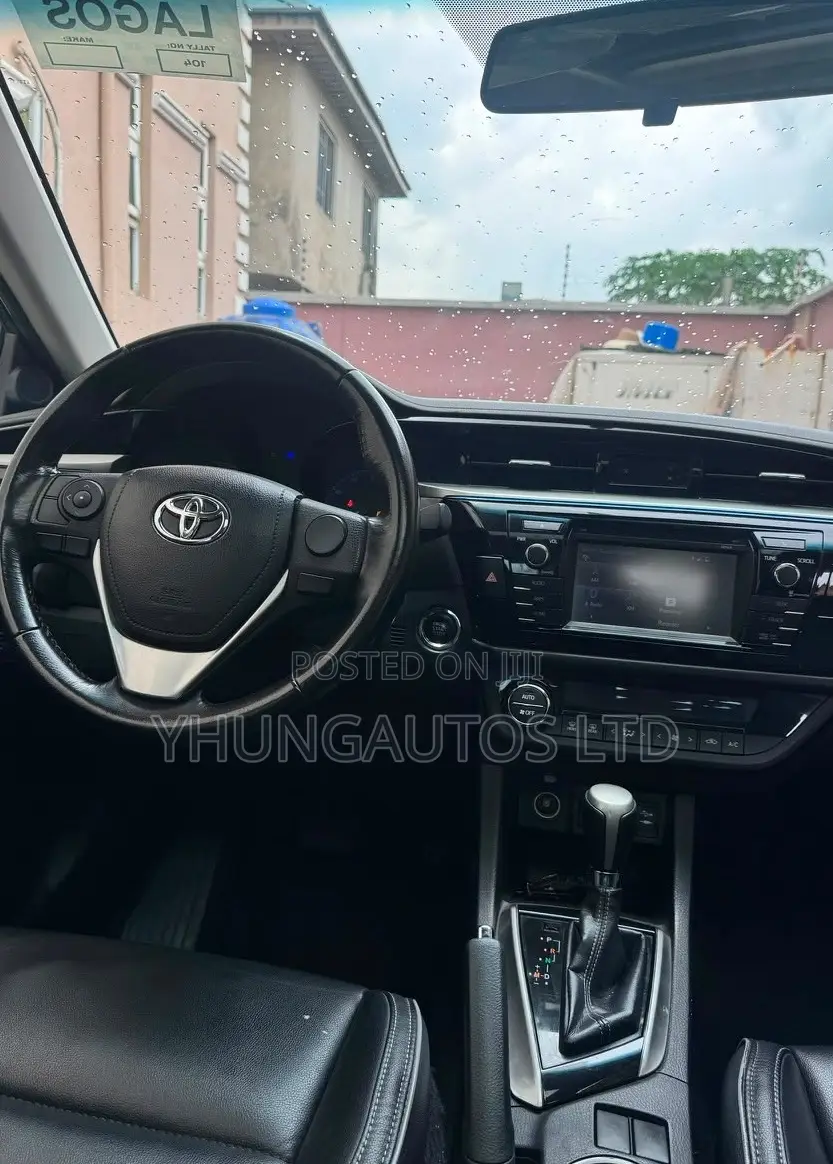 Toyota Corolla S Plus 4dr Sedan (1.8L 4cyl CVT) 2016 Blue