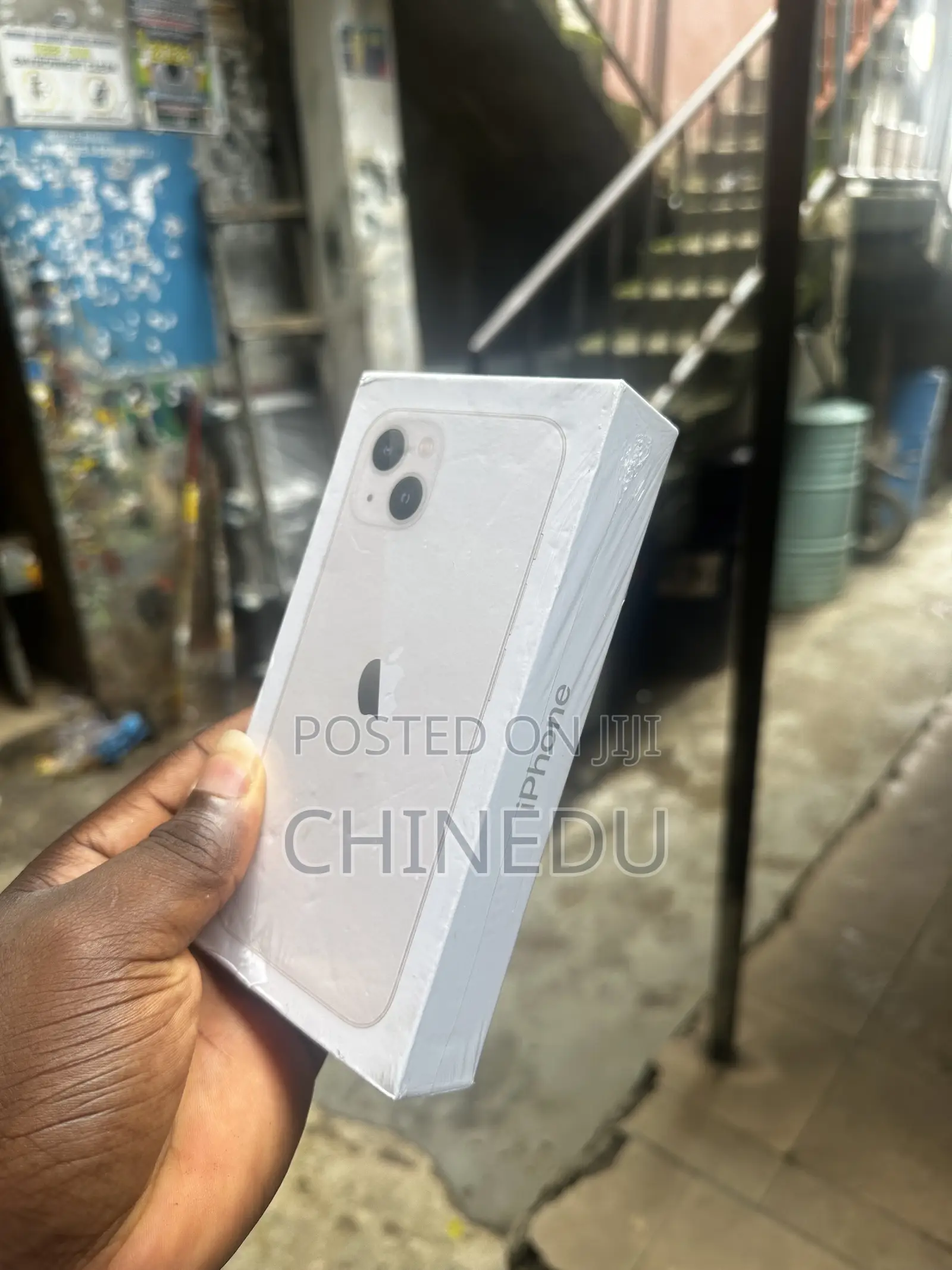 New Apple iPhone 13 128 GB White