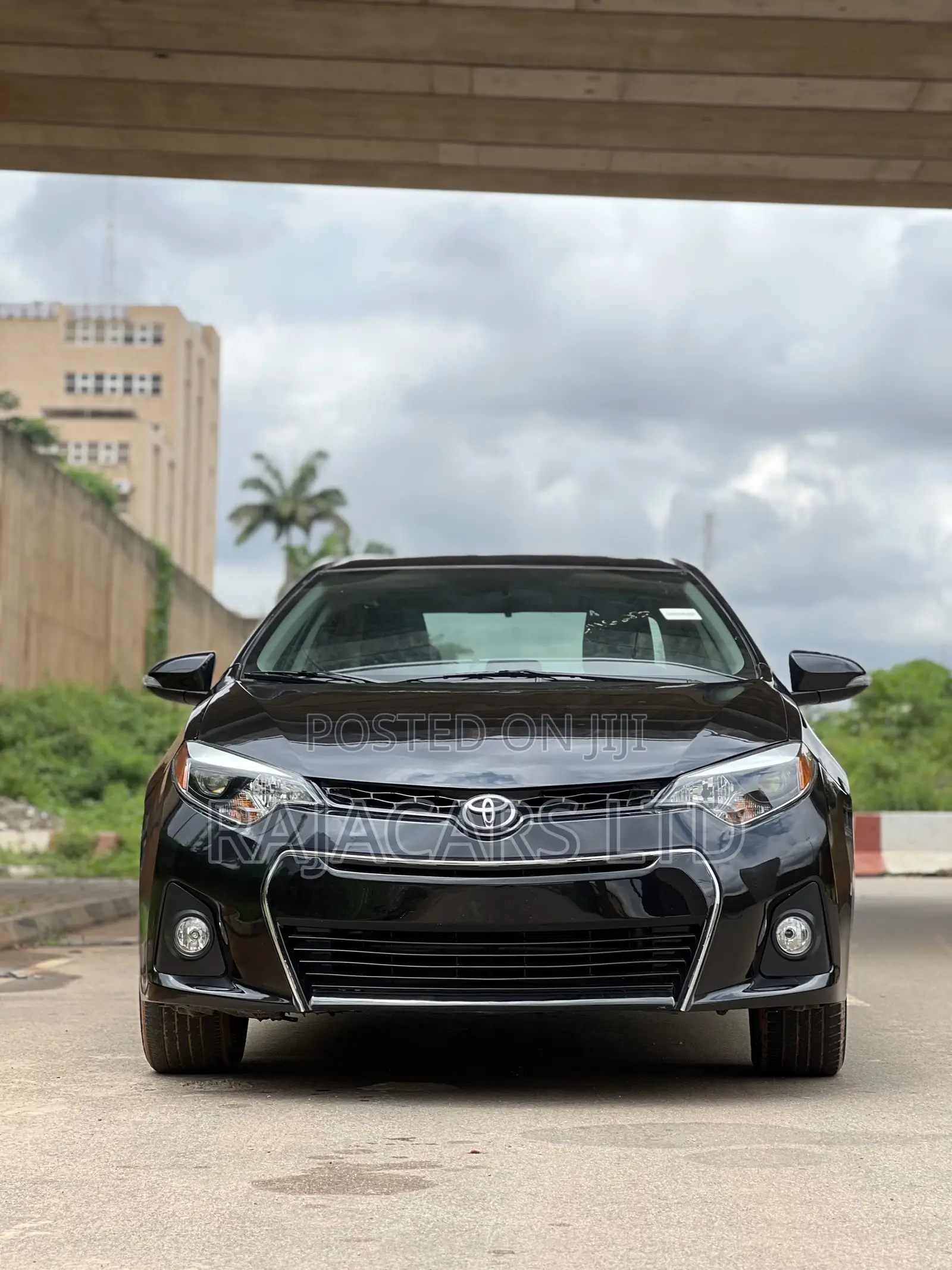 Toyota Corolla S 4dr Sedan (1.8L 4cyl CVT) 2015 Black