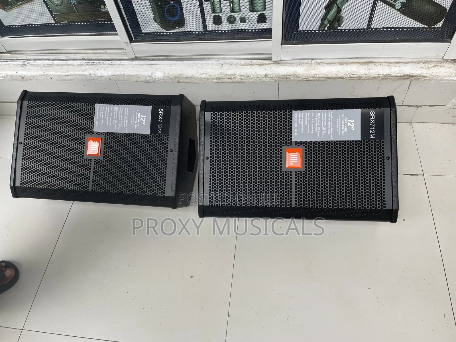 JBL Srx712m 12inches Monitor Speakers
