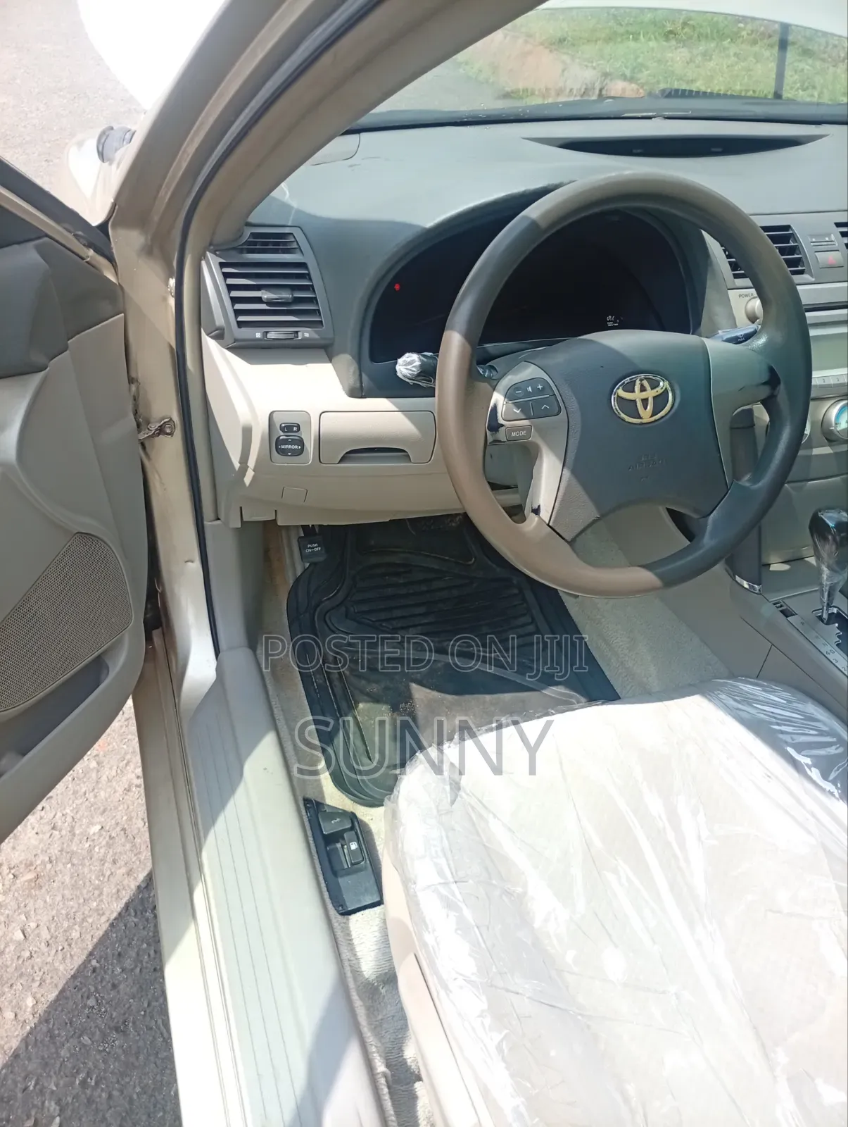 Toyota Camry 2.4 LE 2008 Gold
