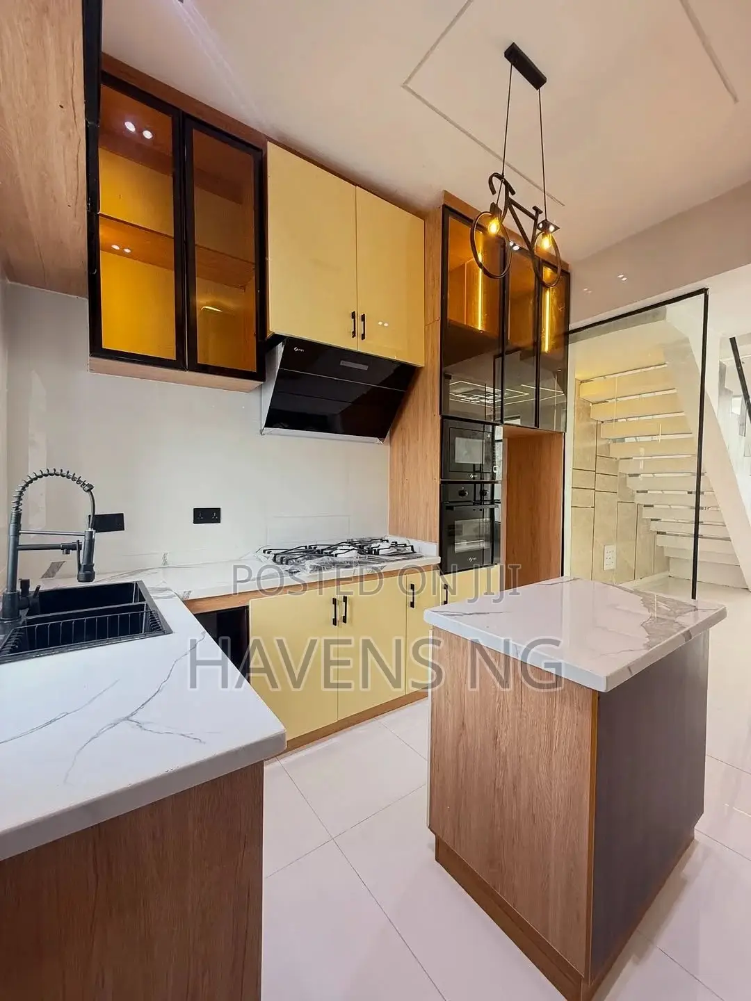 4bdrm Duplex in Ikota for sale